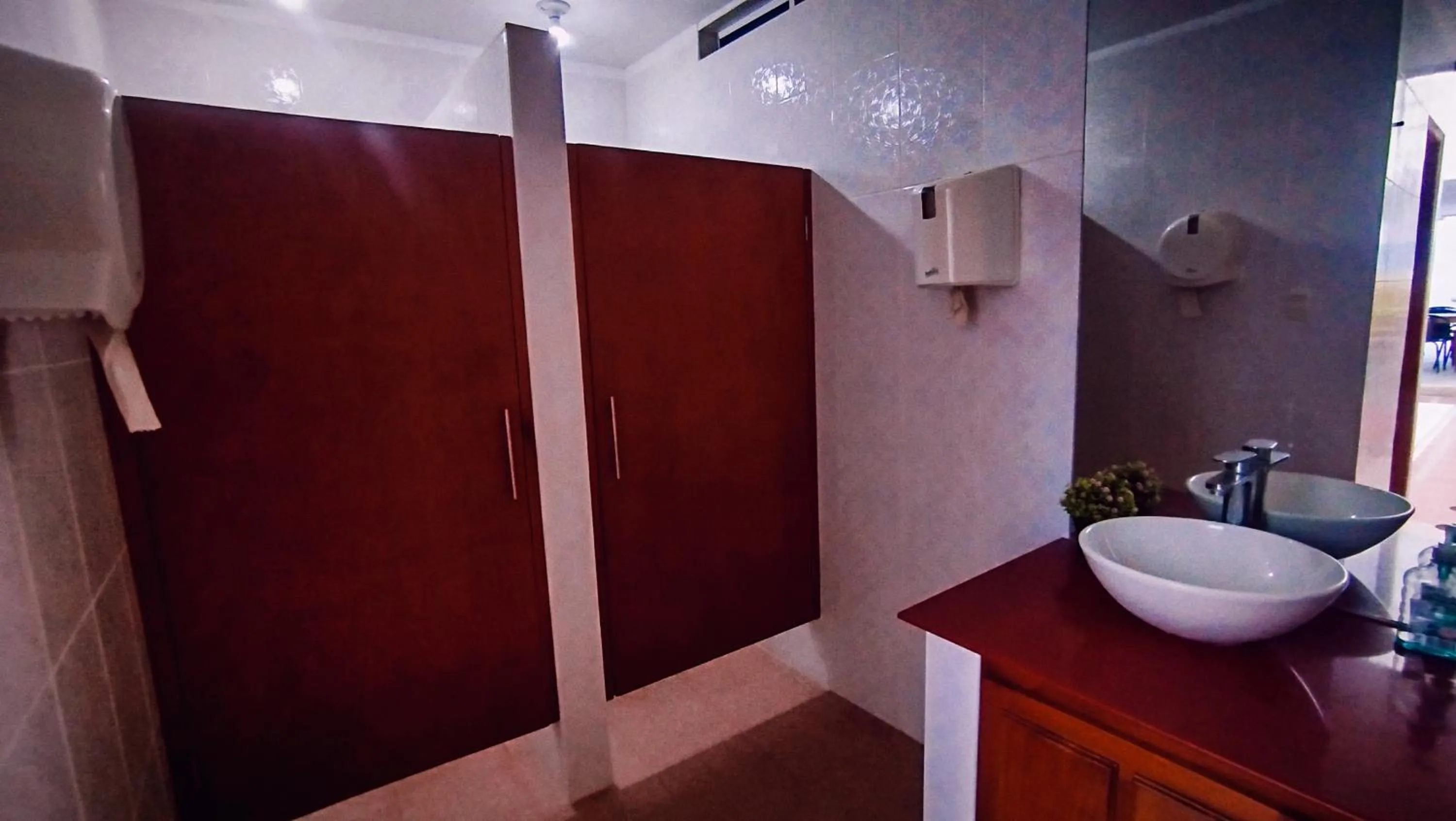 Bathroom in Casa Luna Hotel