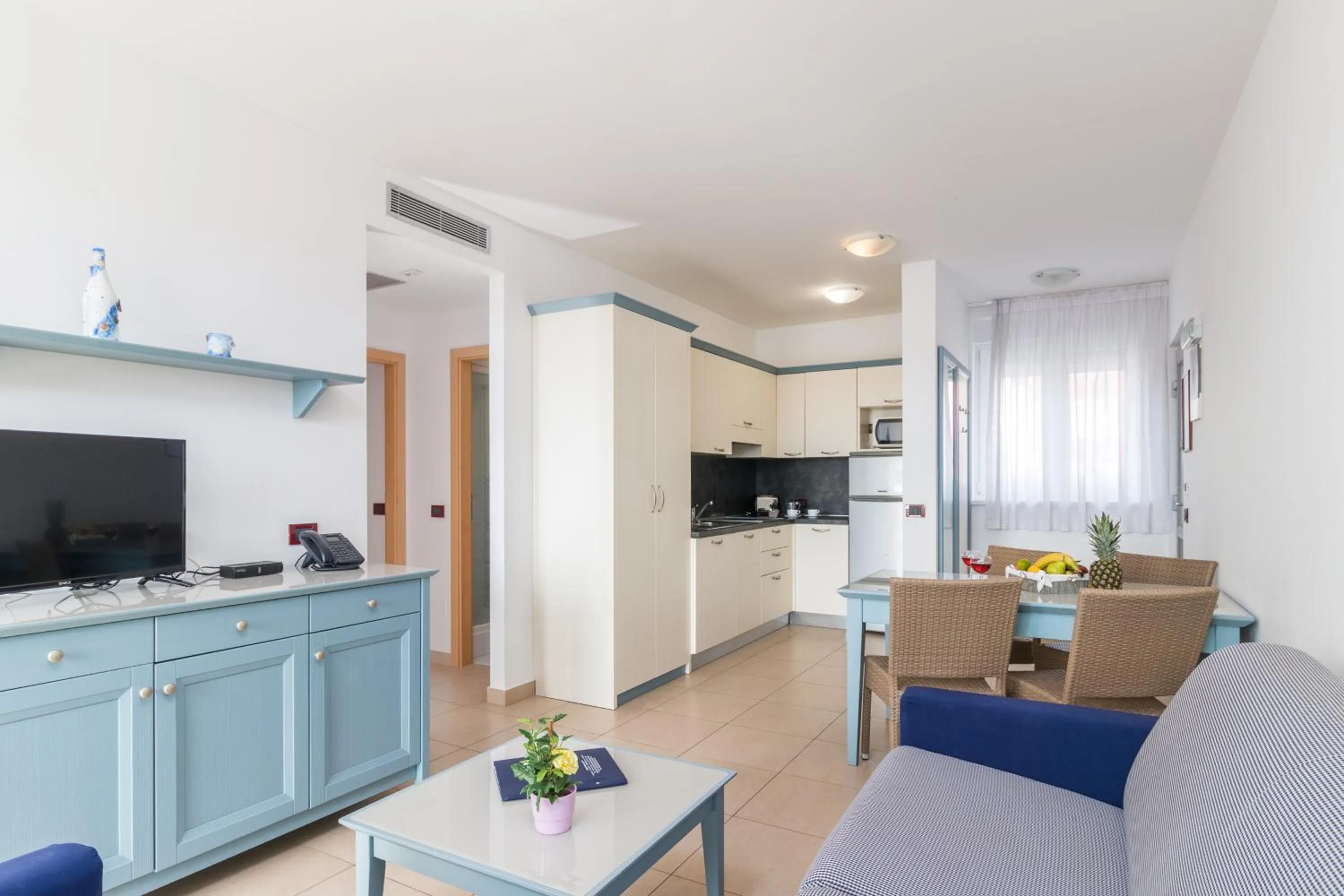 TV and multimedia in Residence Superior Del Mar