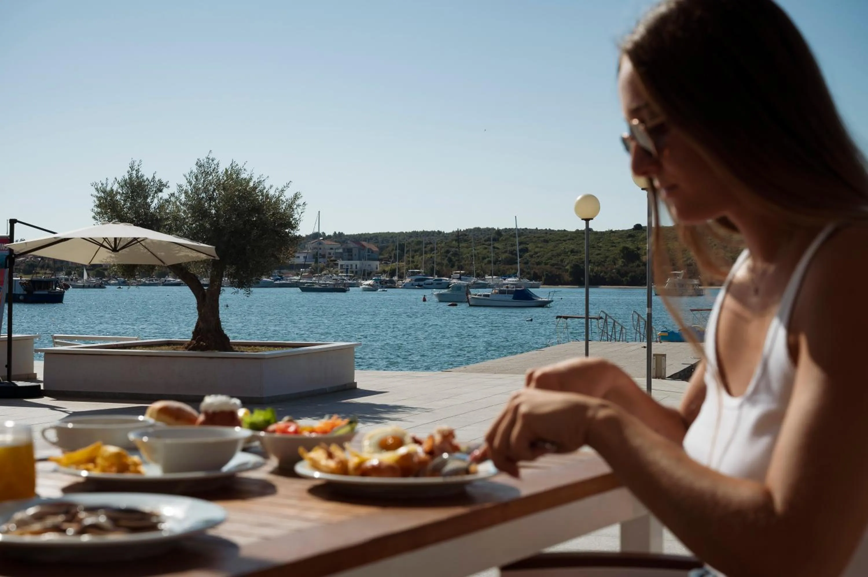 Day in Residence Superior Del Mar