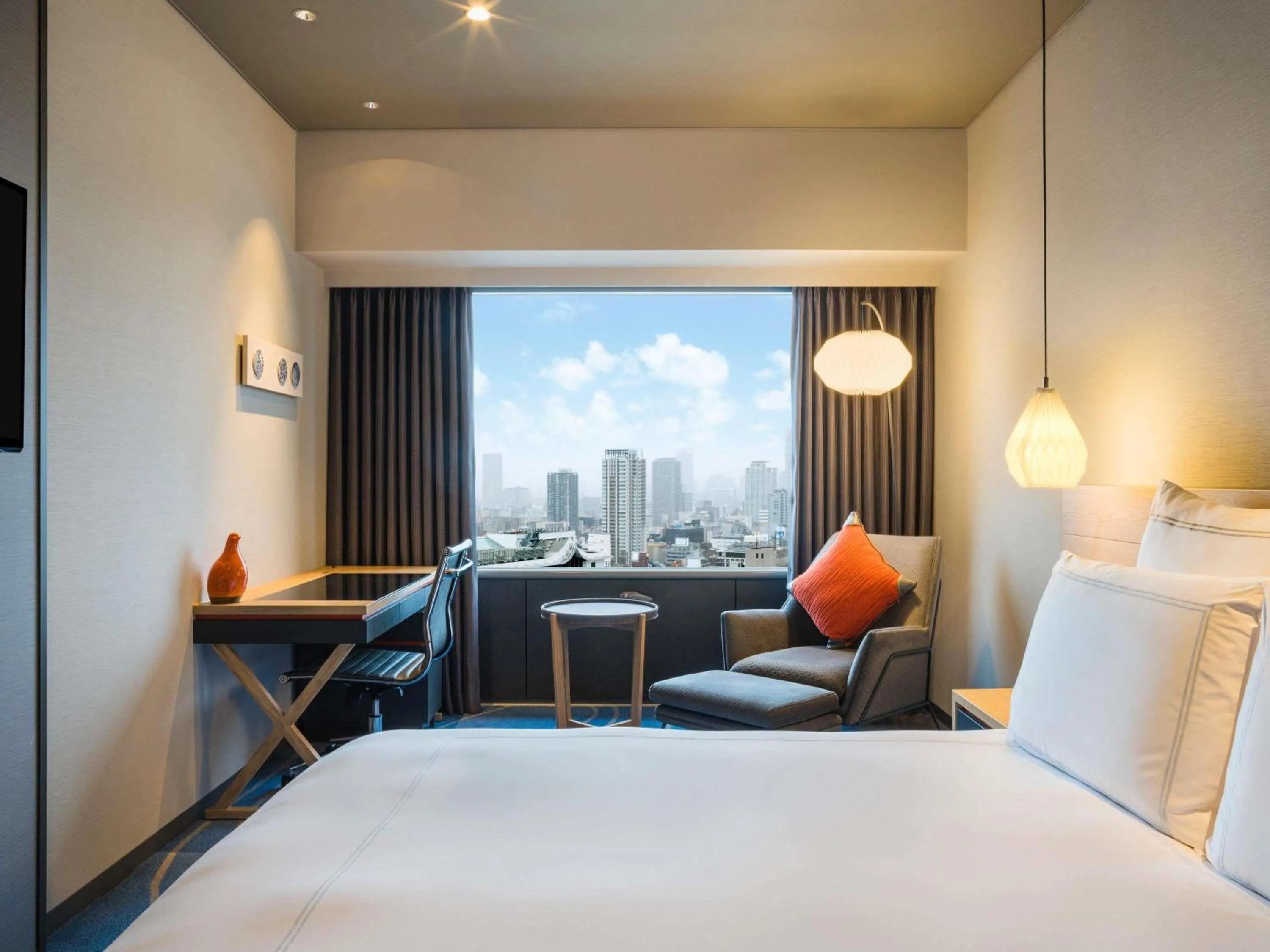 Bedroom, Bed in Swissotel Nankai Osaka