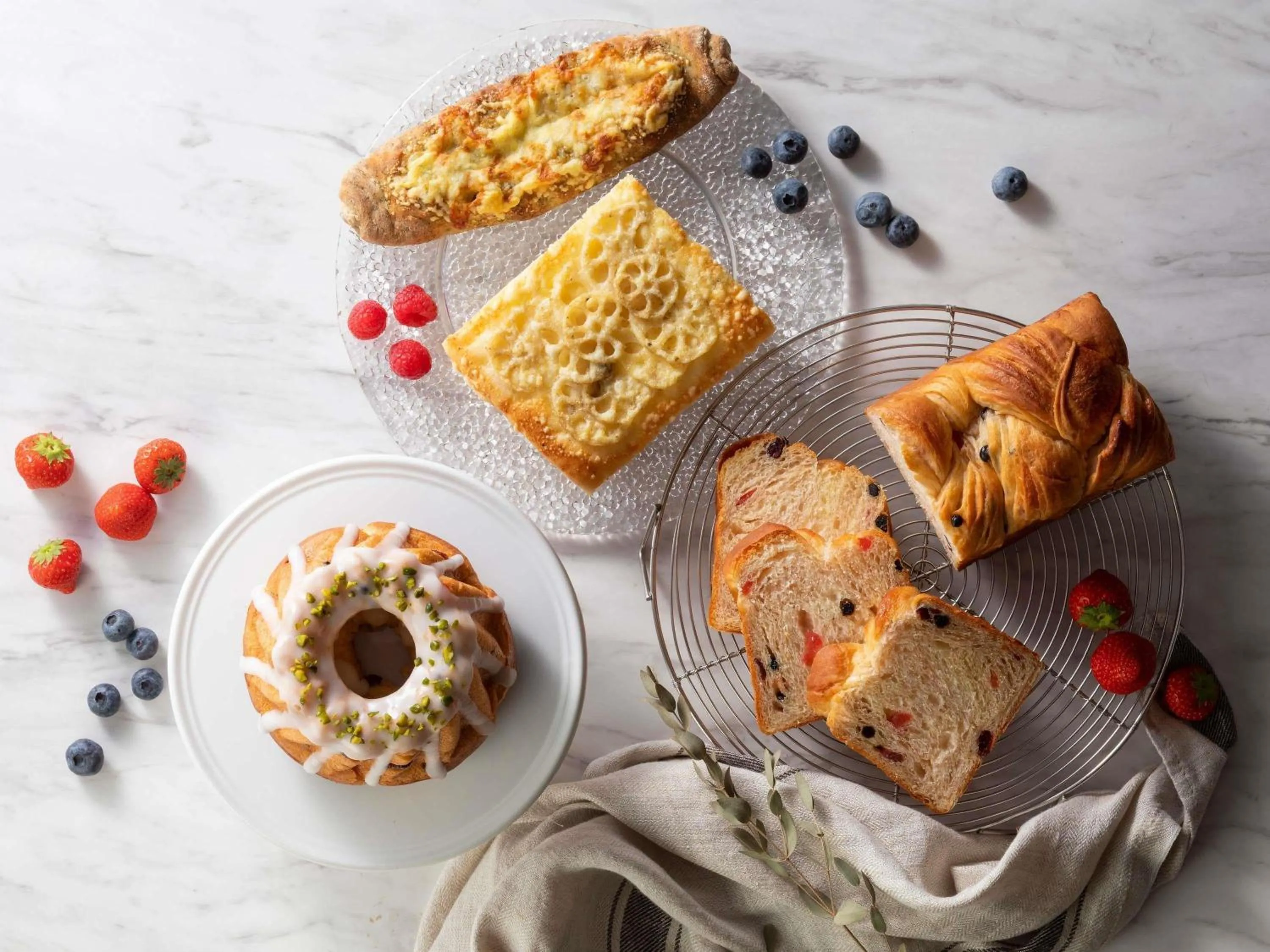 Restaurant/places to eat in Swissotel Nankai Osaka