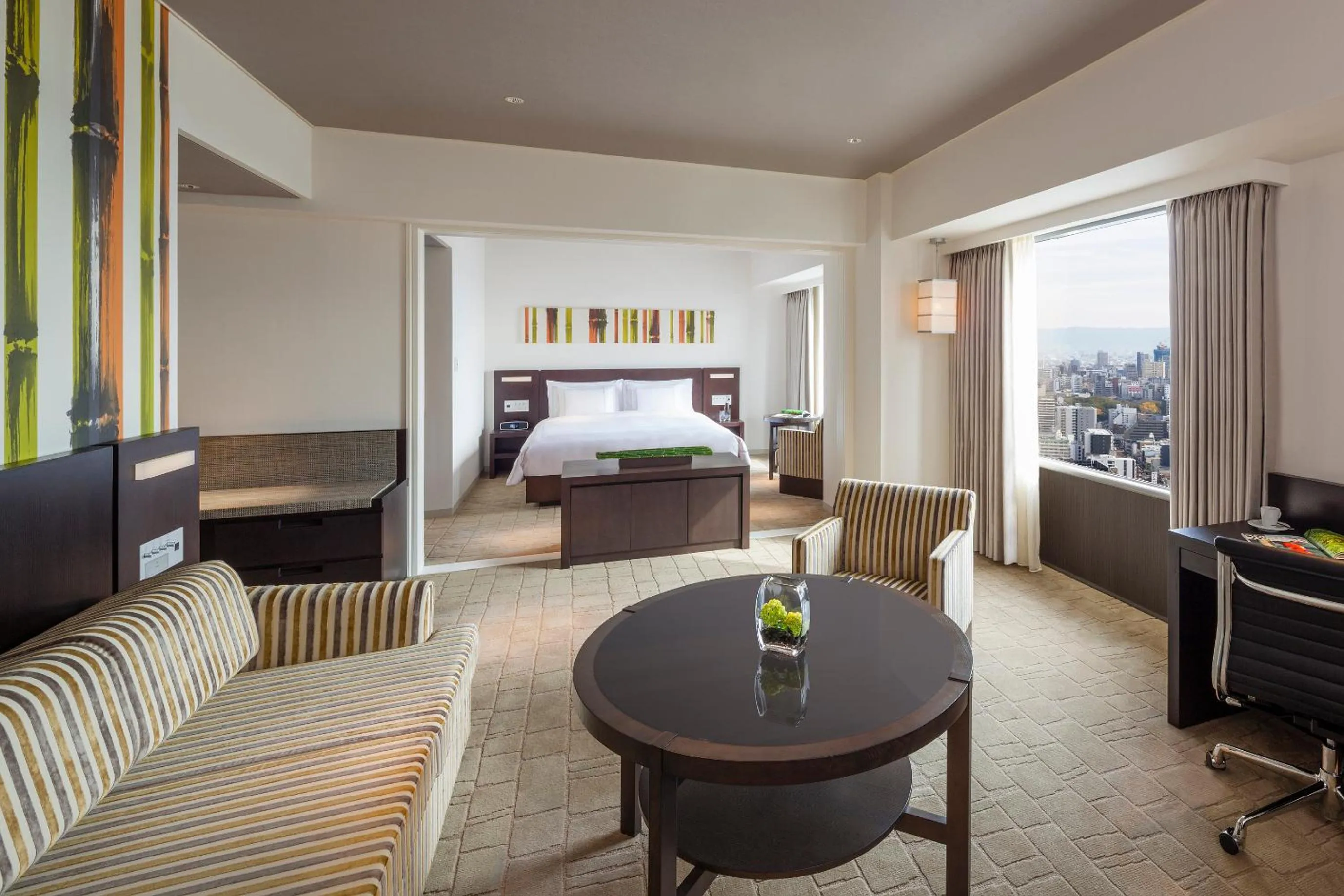 Photo of the whole room, Bed in Swissotel Nankai Osaka