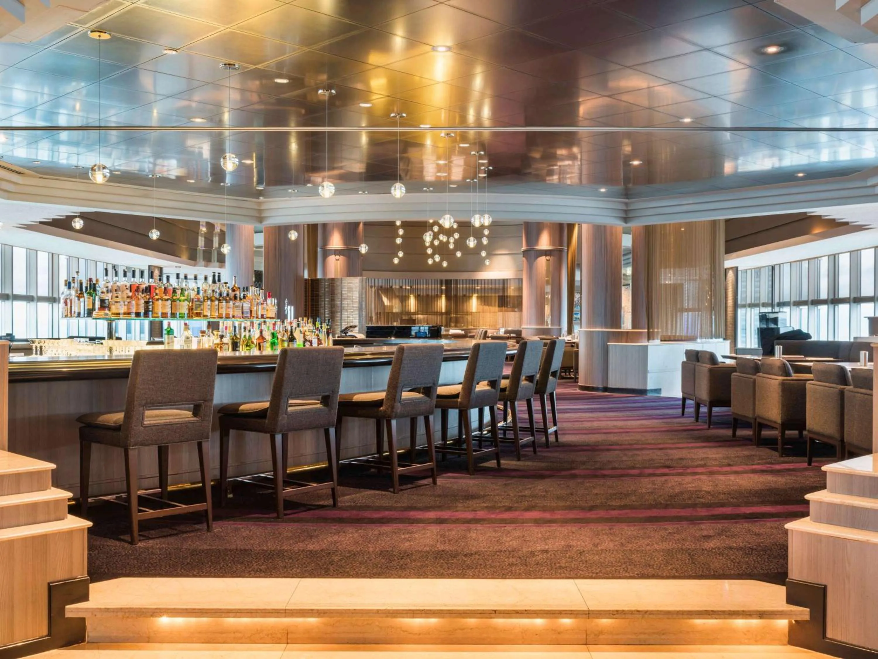 Lounge or bar in Swissotel Nankai Osaka