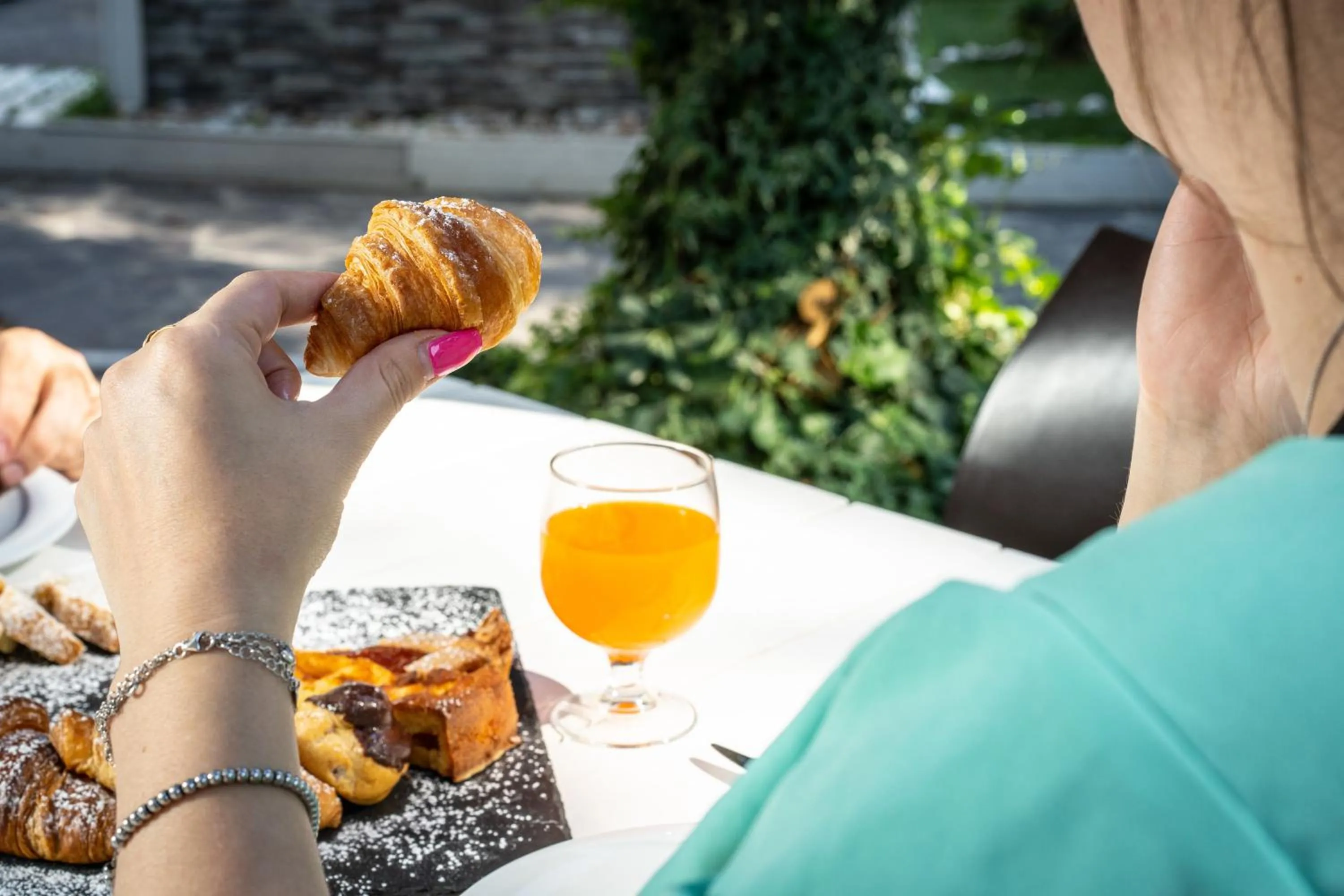 Breakfast in HOTEL OLIVER