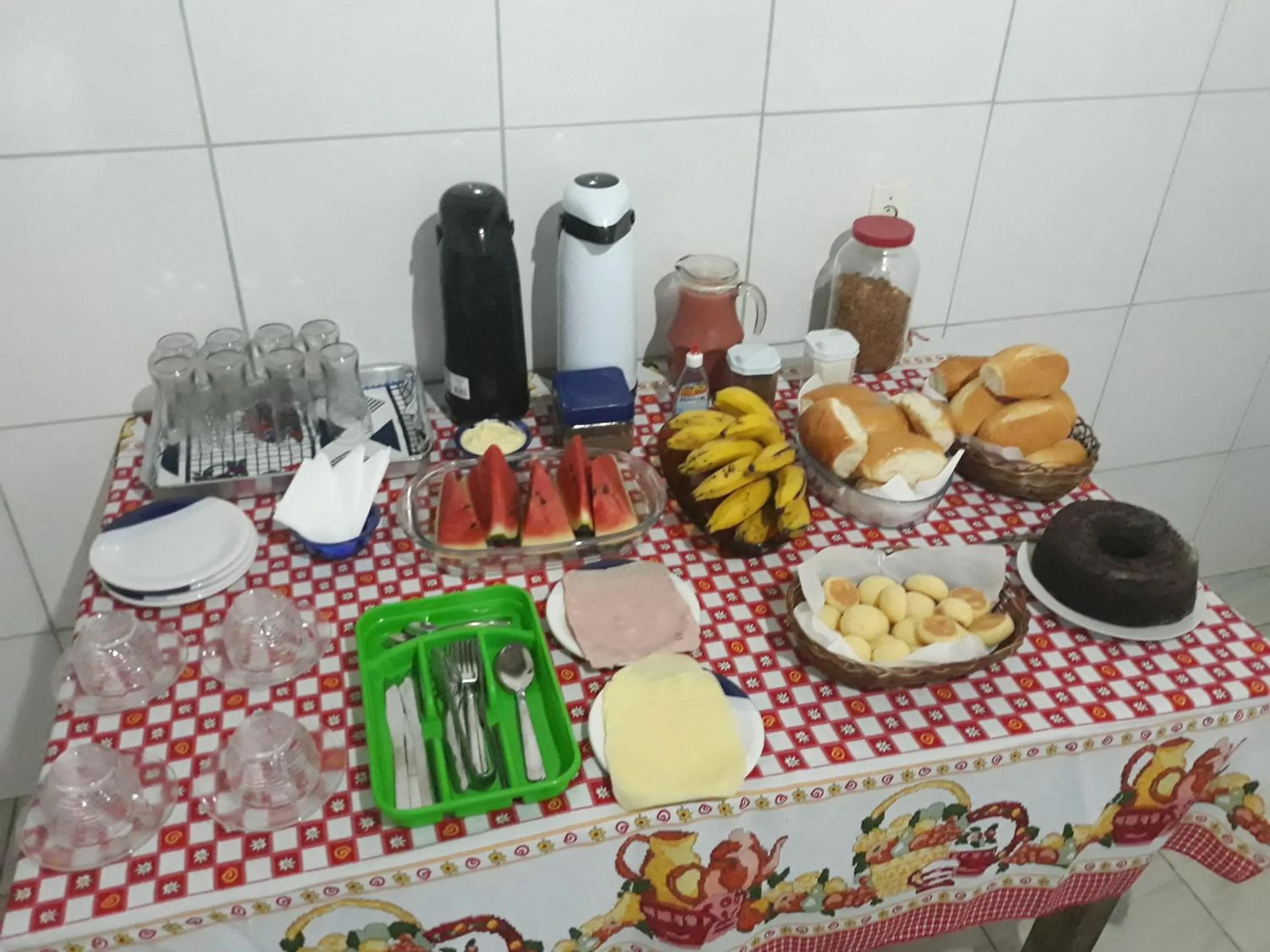 Breakfast in Pousada da Ana