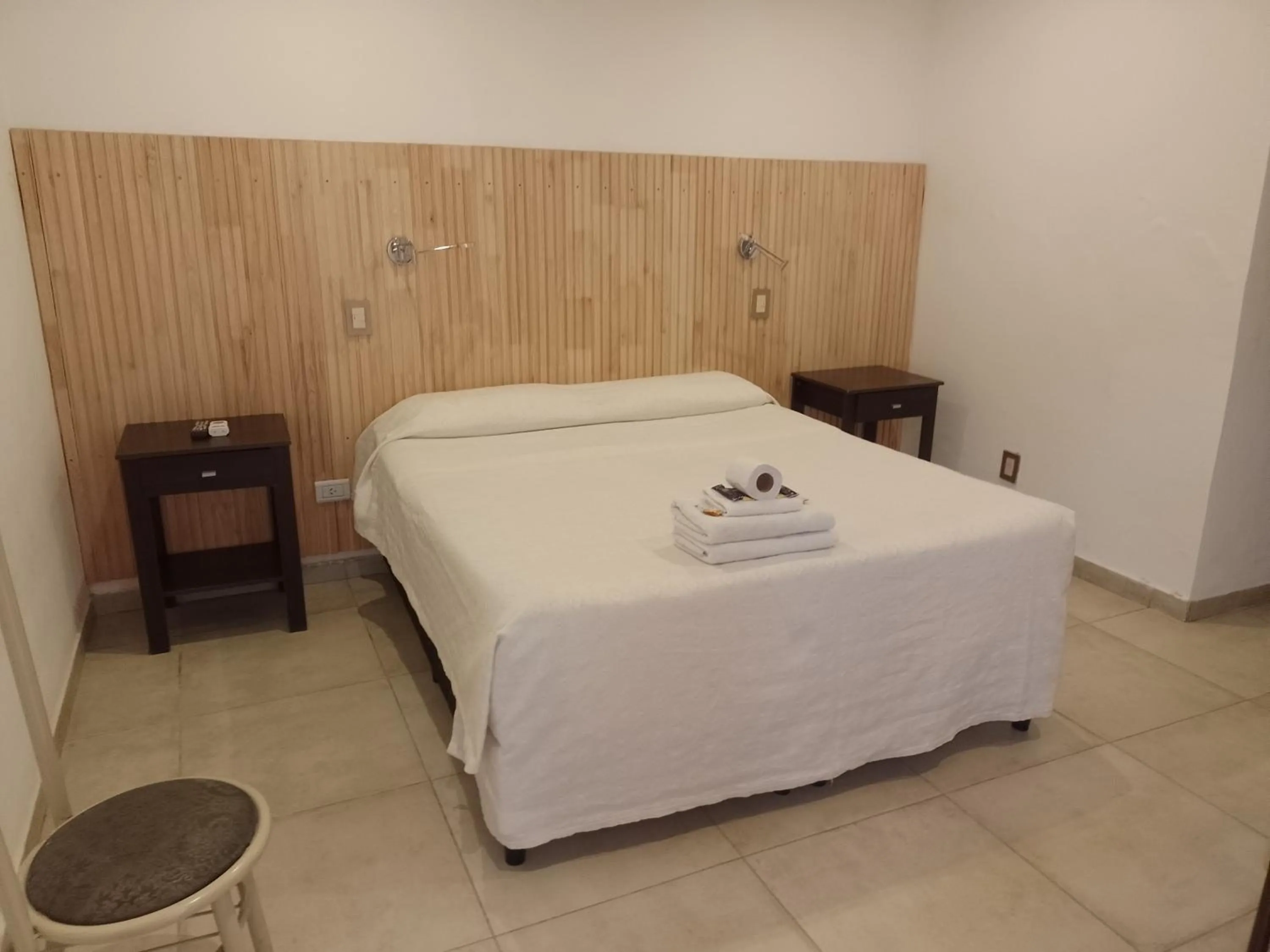 Bed in Hotel Residencial España