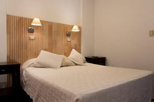 Bed in Hotel Residencial España