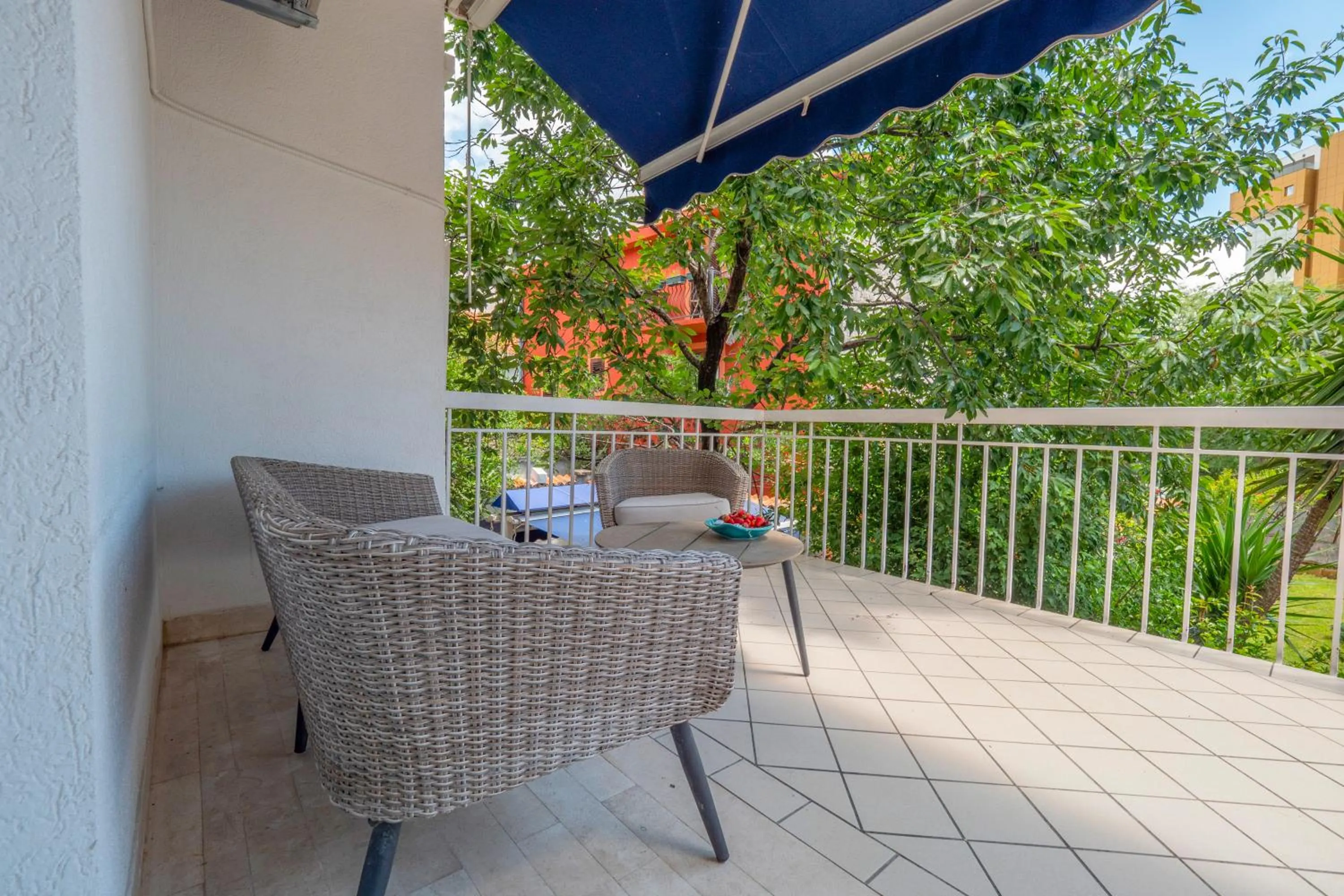 Patio in Marinero Apartments
