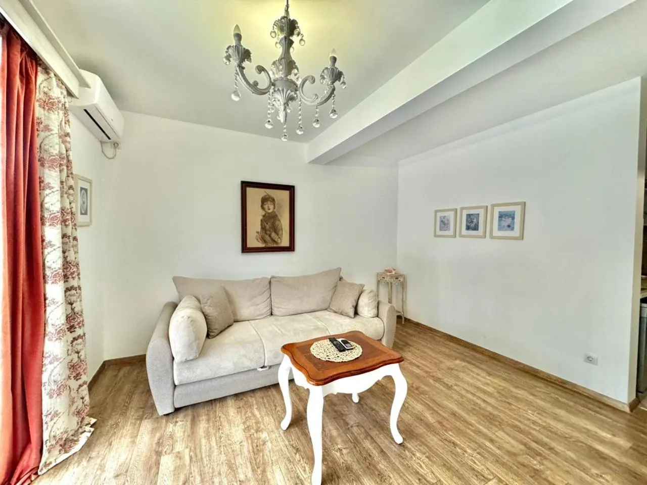 Living room in Marinero Apartments