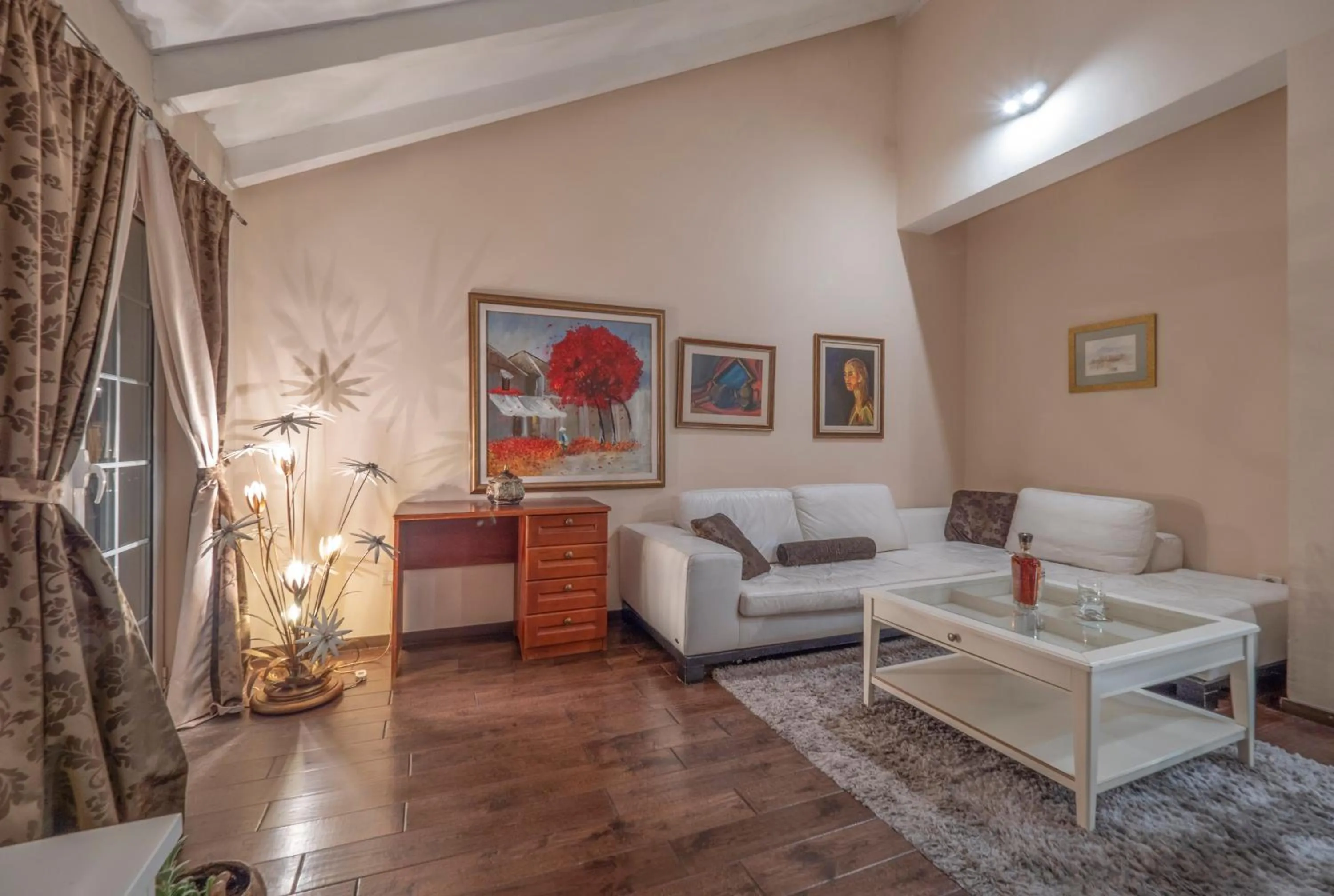 Living room in Marinero Apartments
