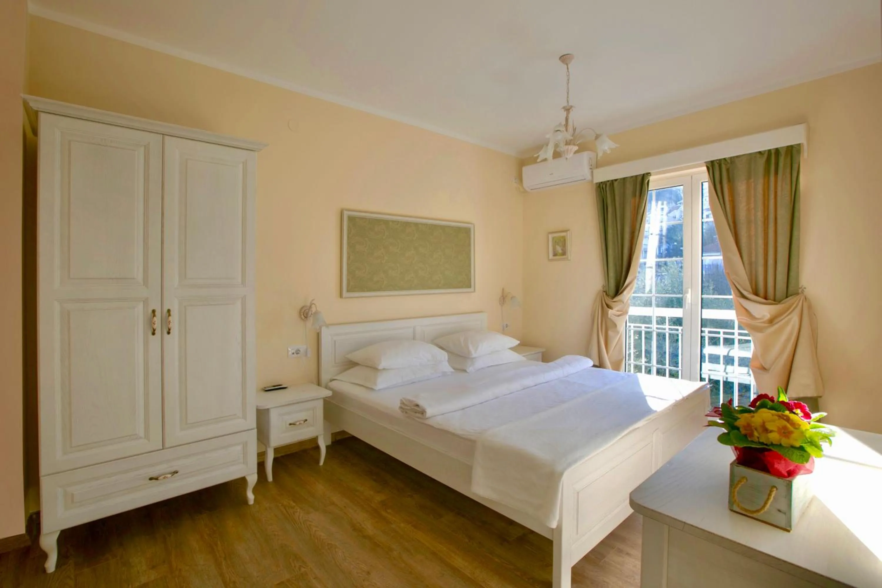 Balcony/Terrace, Bed in Marinero Apartments