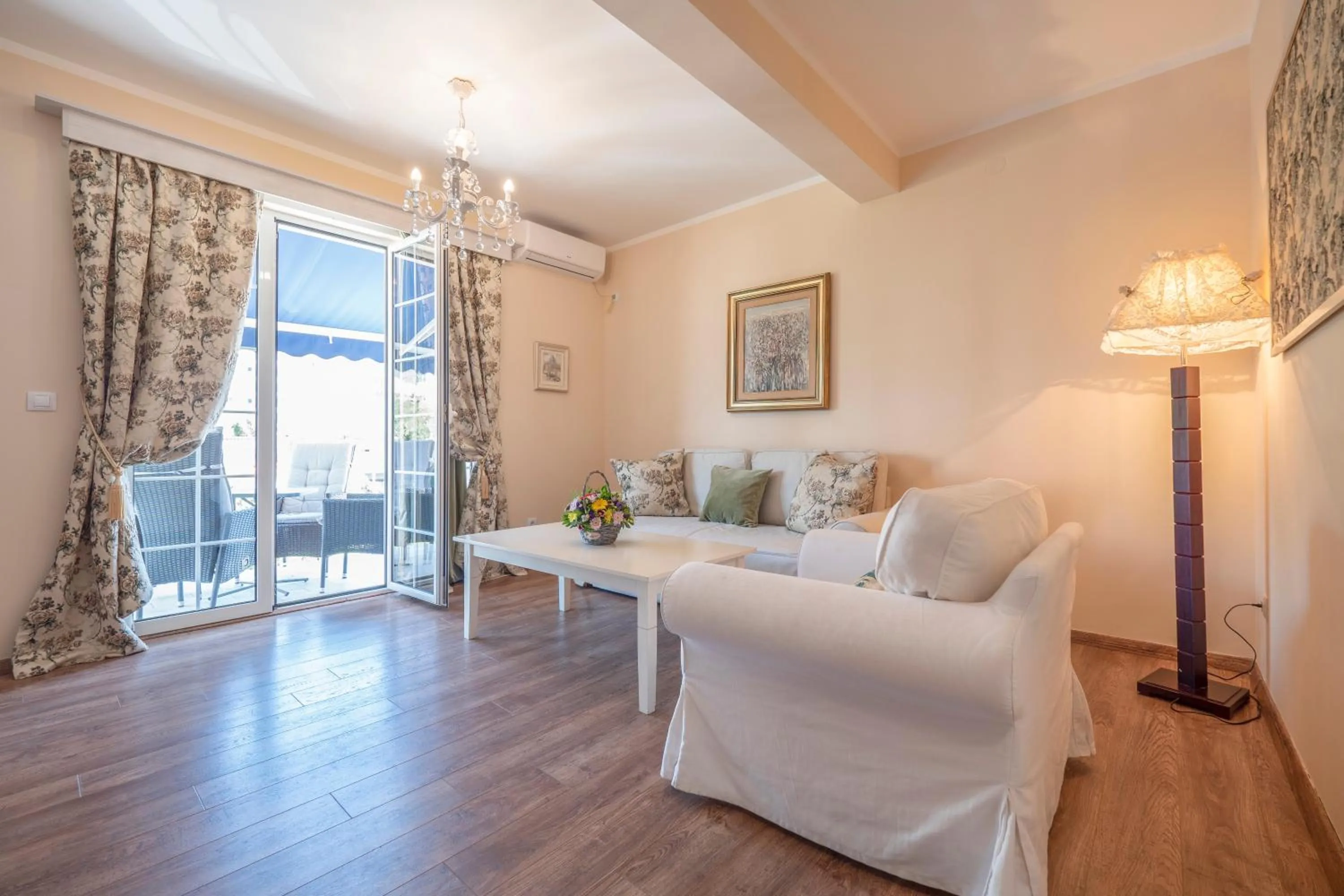 Living room in Marinero Apartments