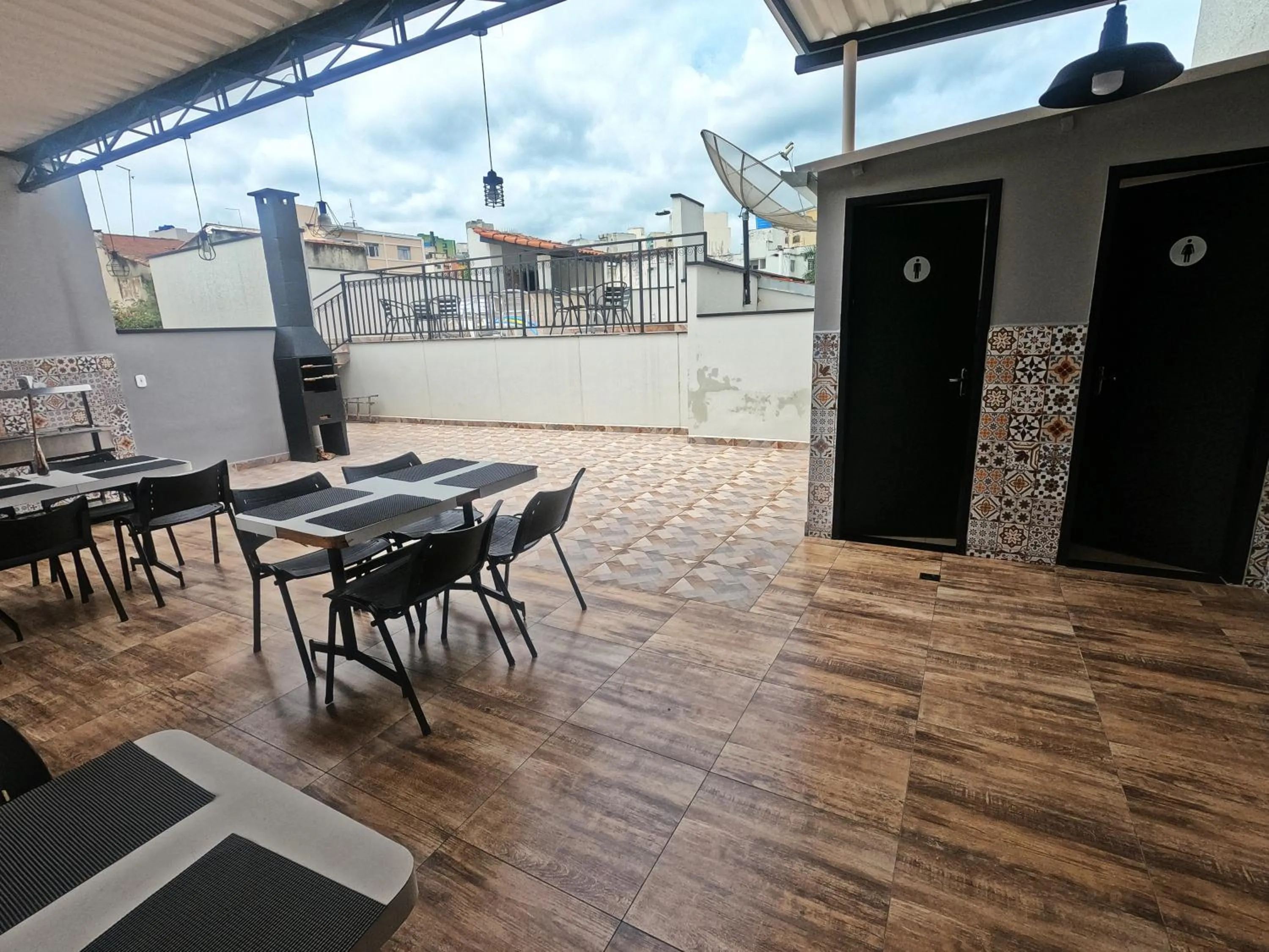 Restaurant/places to eat in Hotel Mão de Fatima