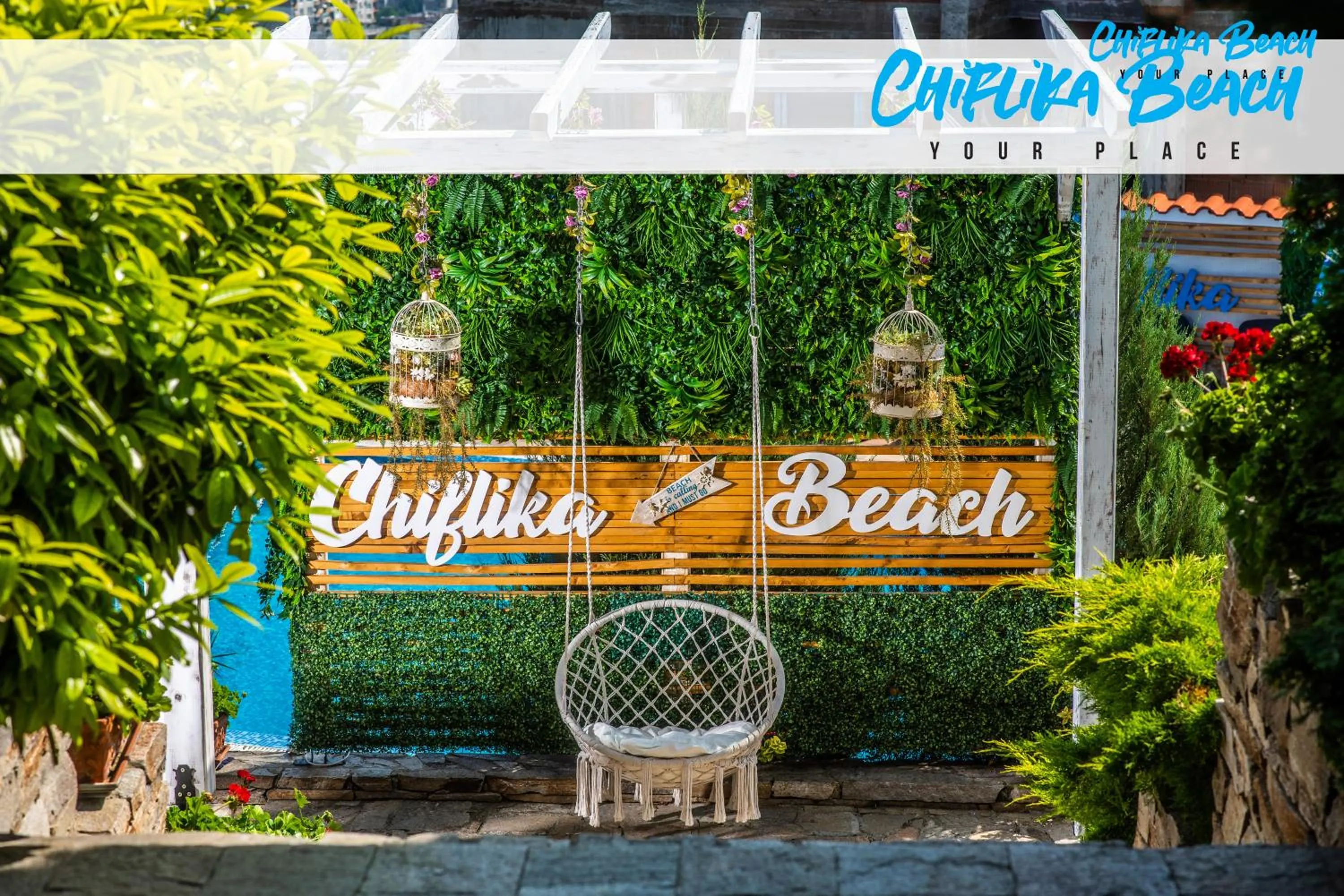 Swimming pool in Chiflika Family Hotel