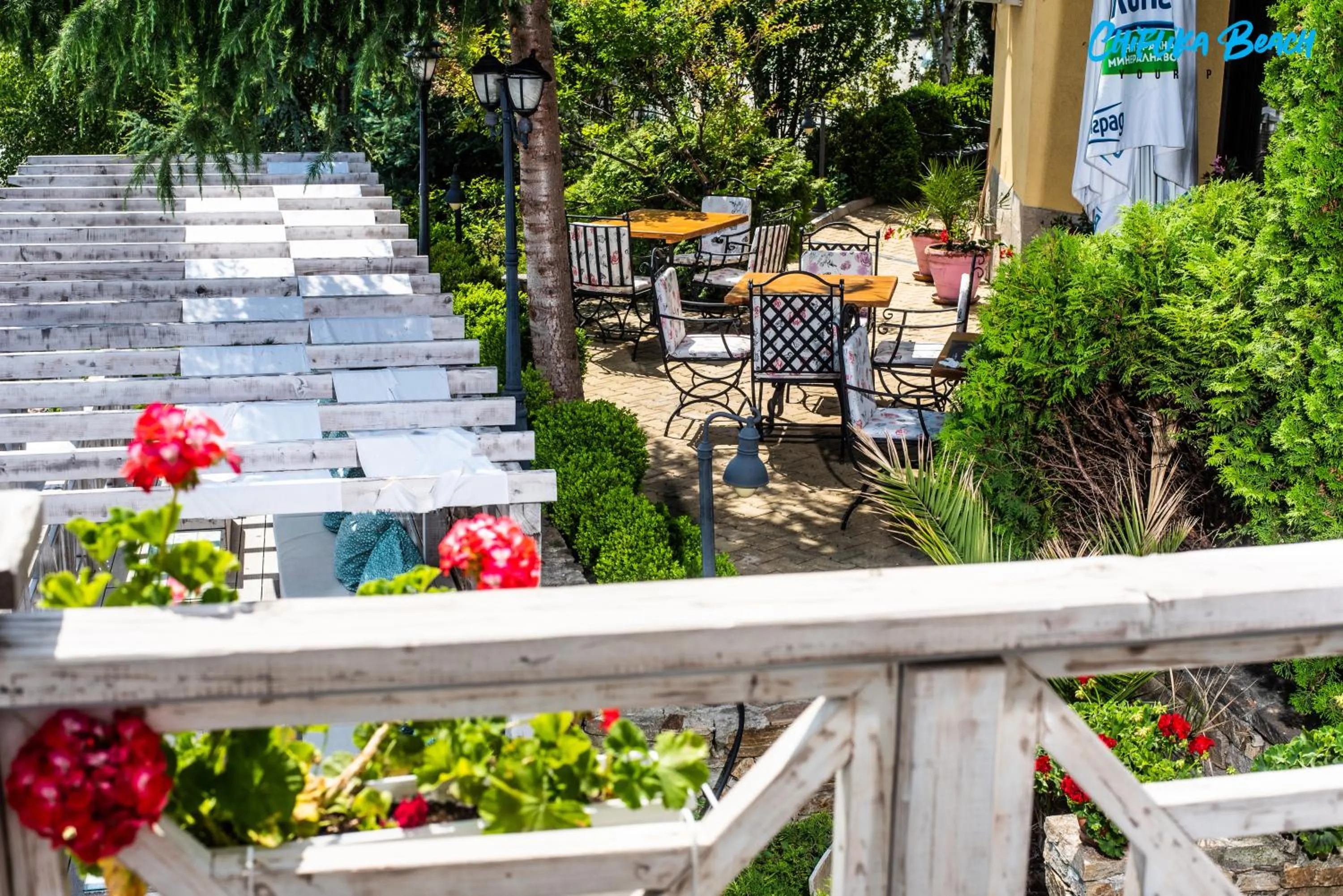 Garden in Chiflika Family Hotel