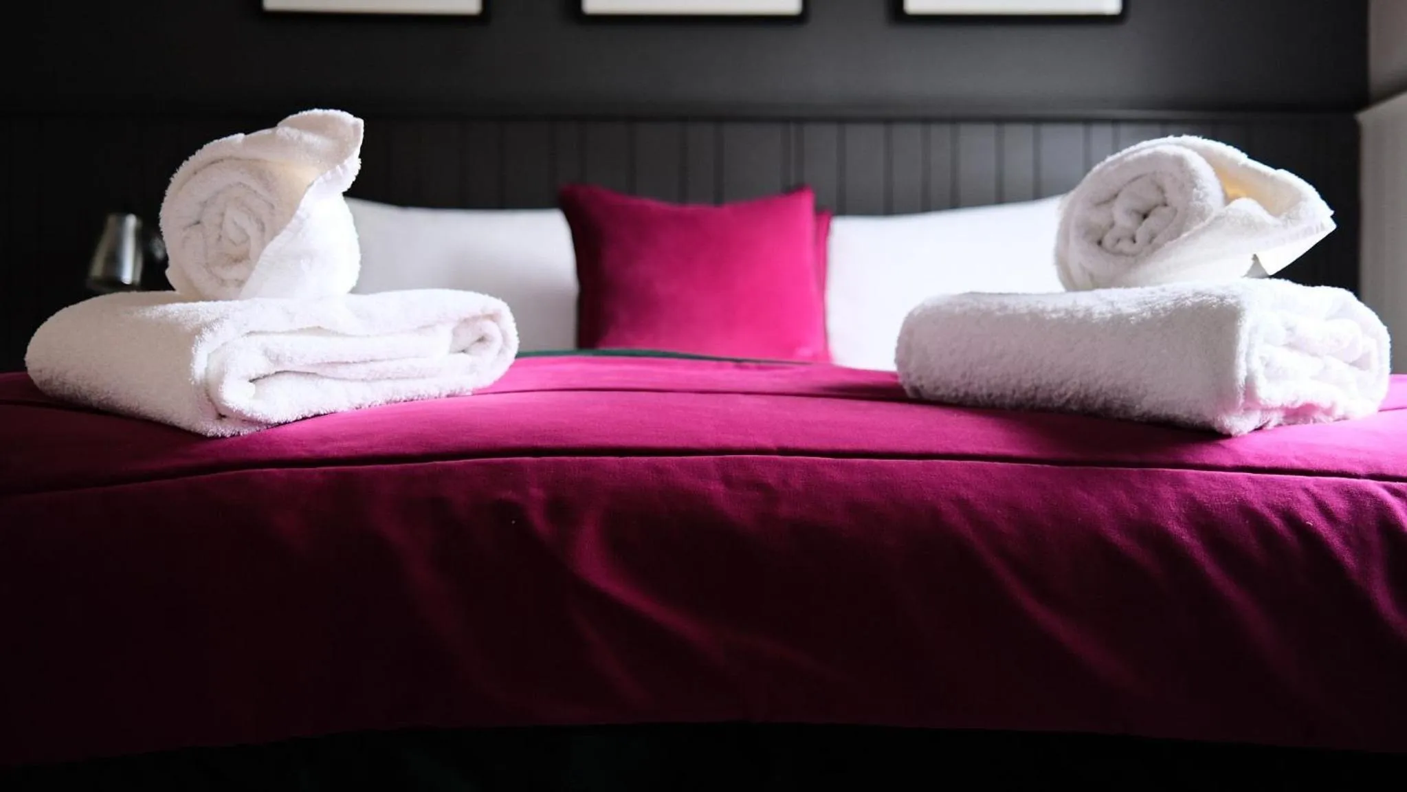 Bed in The Lawrance Luxury Aparthotel - York