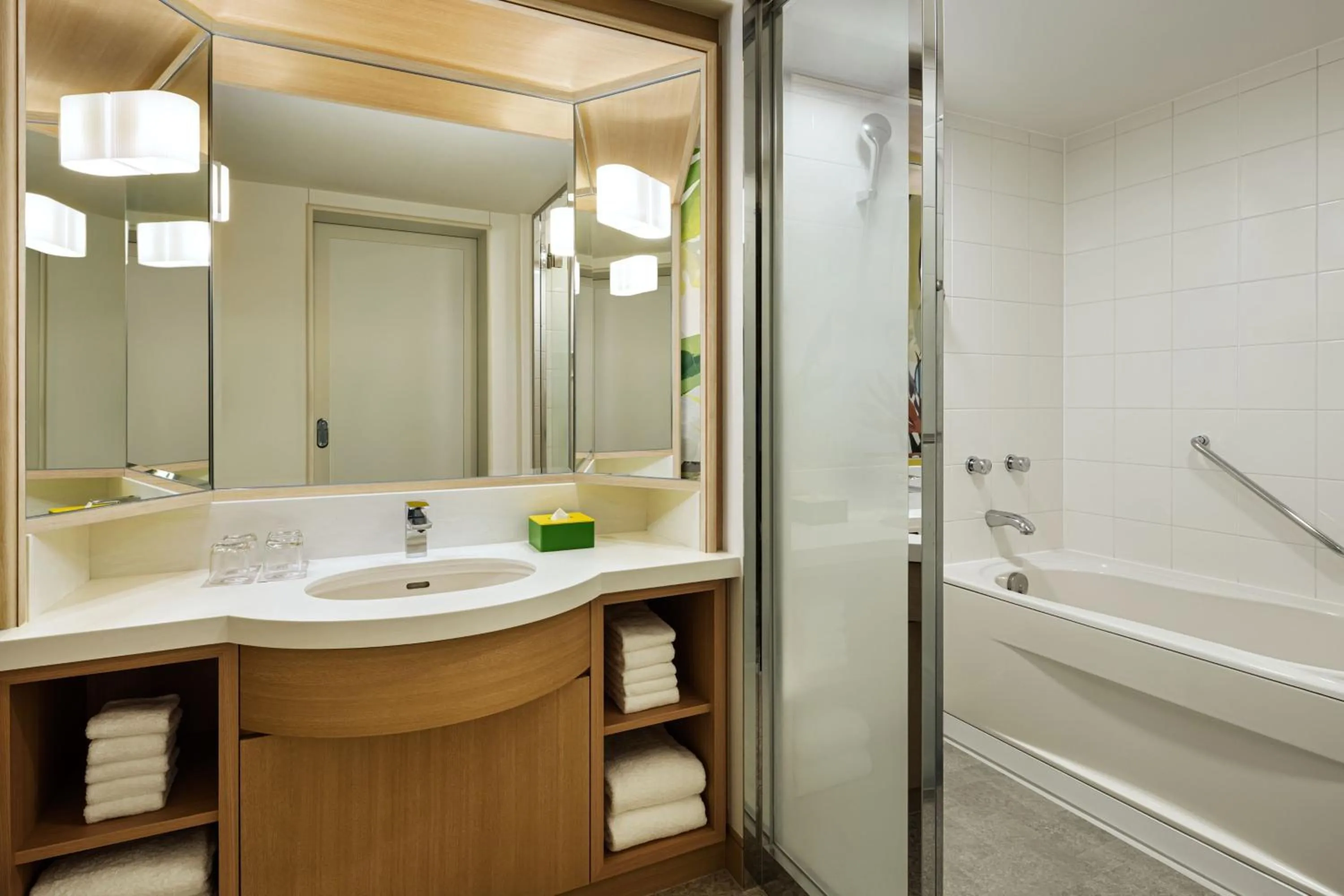 Bathroom in Sheraton Grande Tokyo Bay Hotel