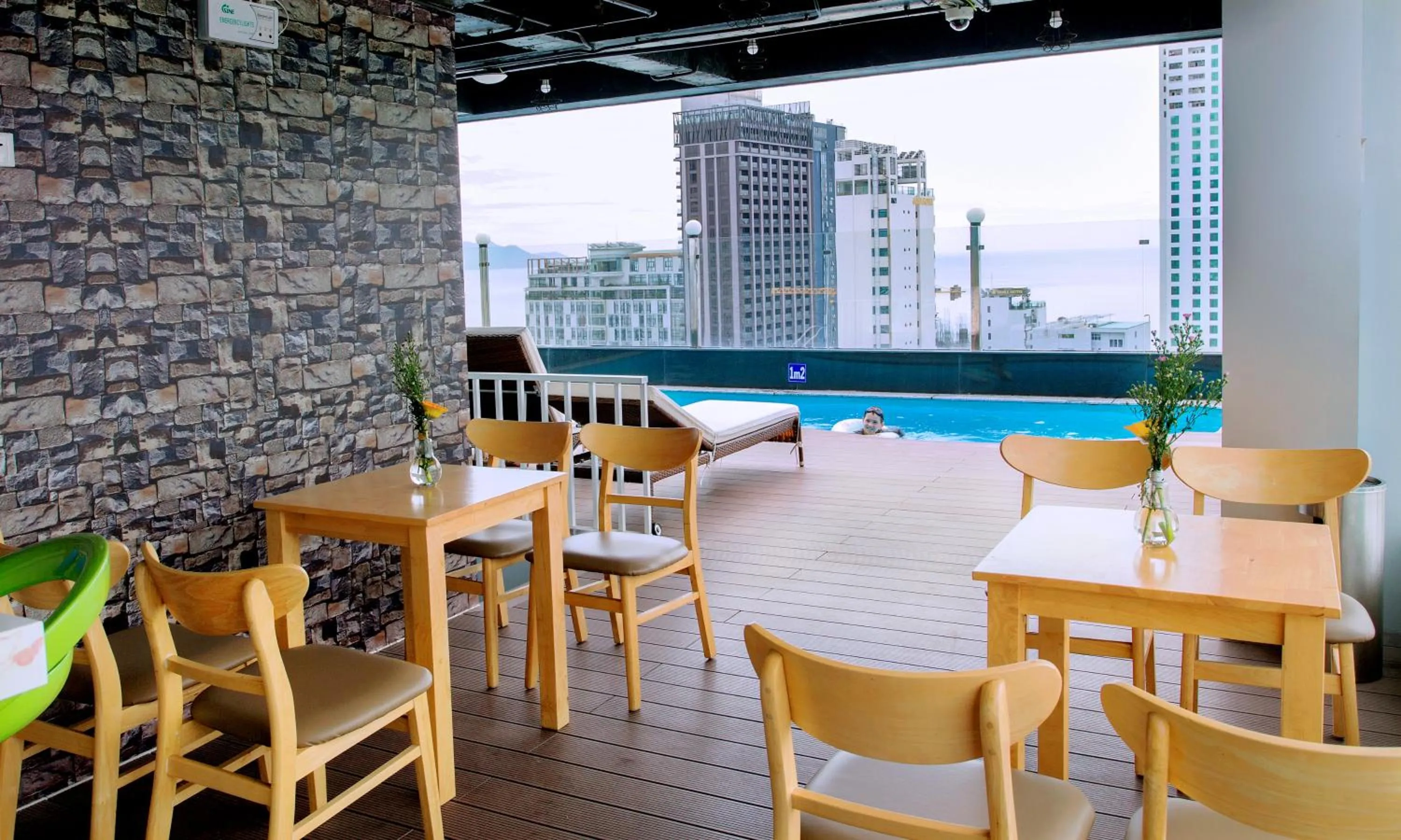 Lounge or bar in Royal HPM Hotel