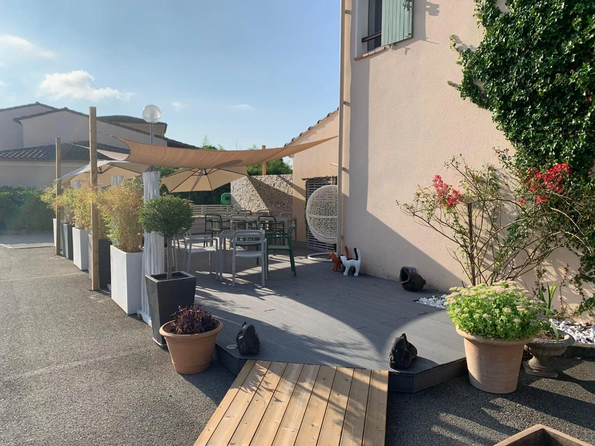 Le Champ d'Eysson Aparthotel