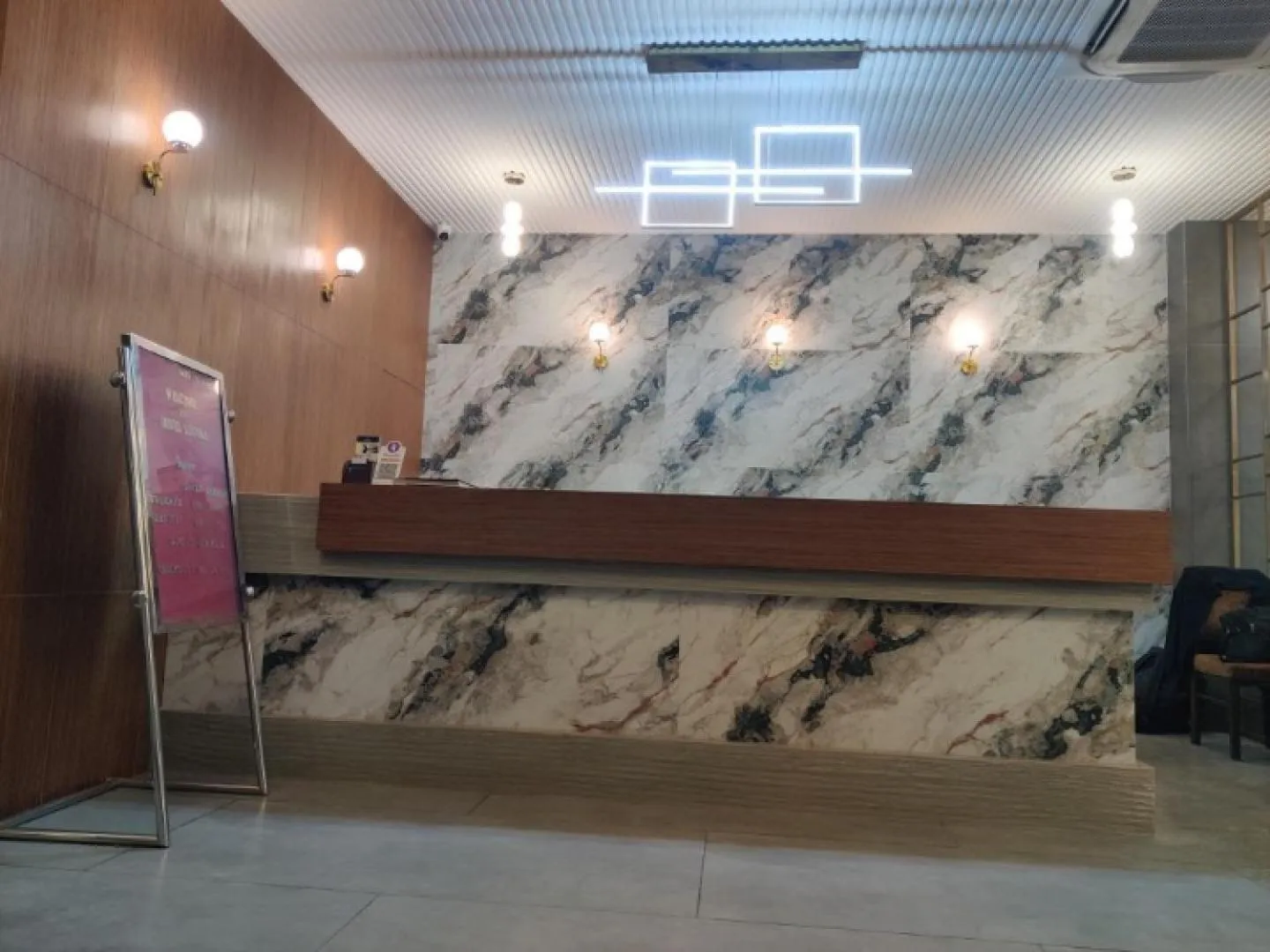 Hotel Luxura, Ahmedabad