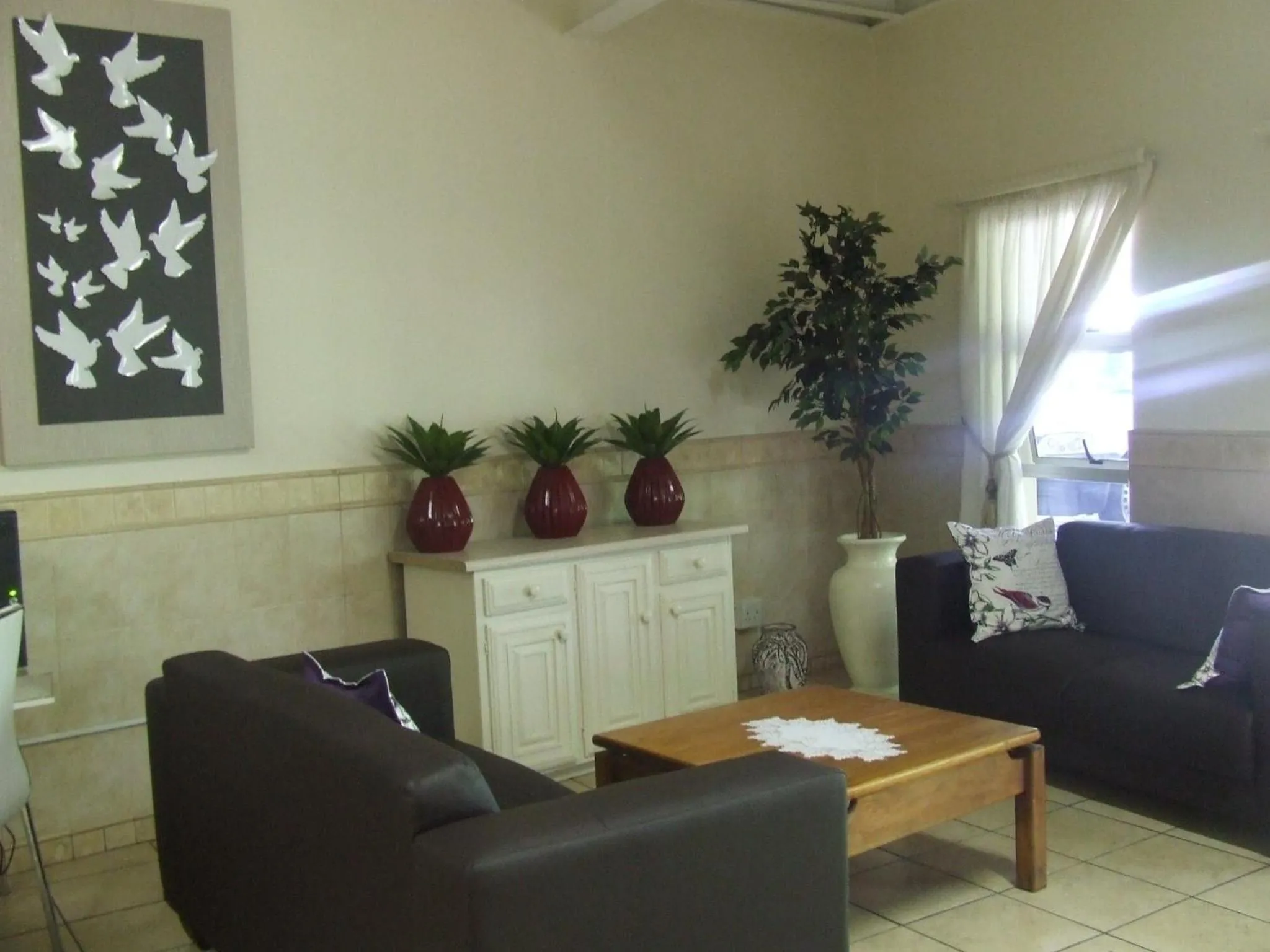 Living room in Dove's Nest Guest House