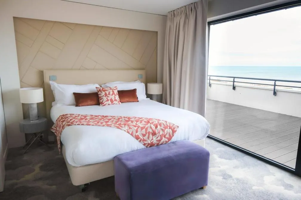 King Suite with Sea View in Thalazur Cabourg - Hôtel & Spa