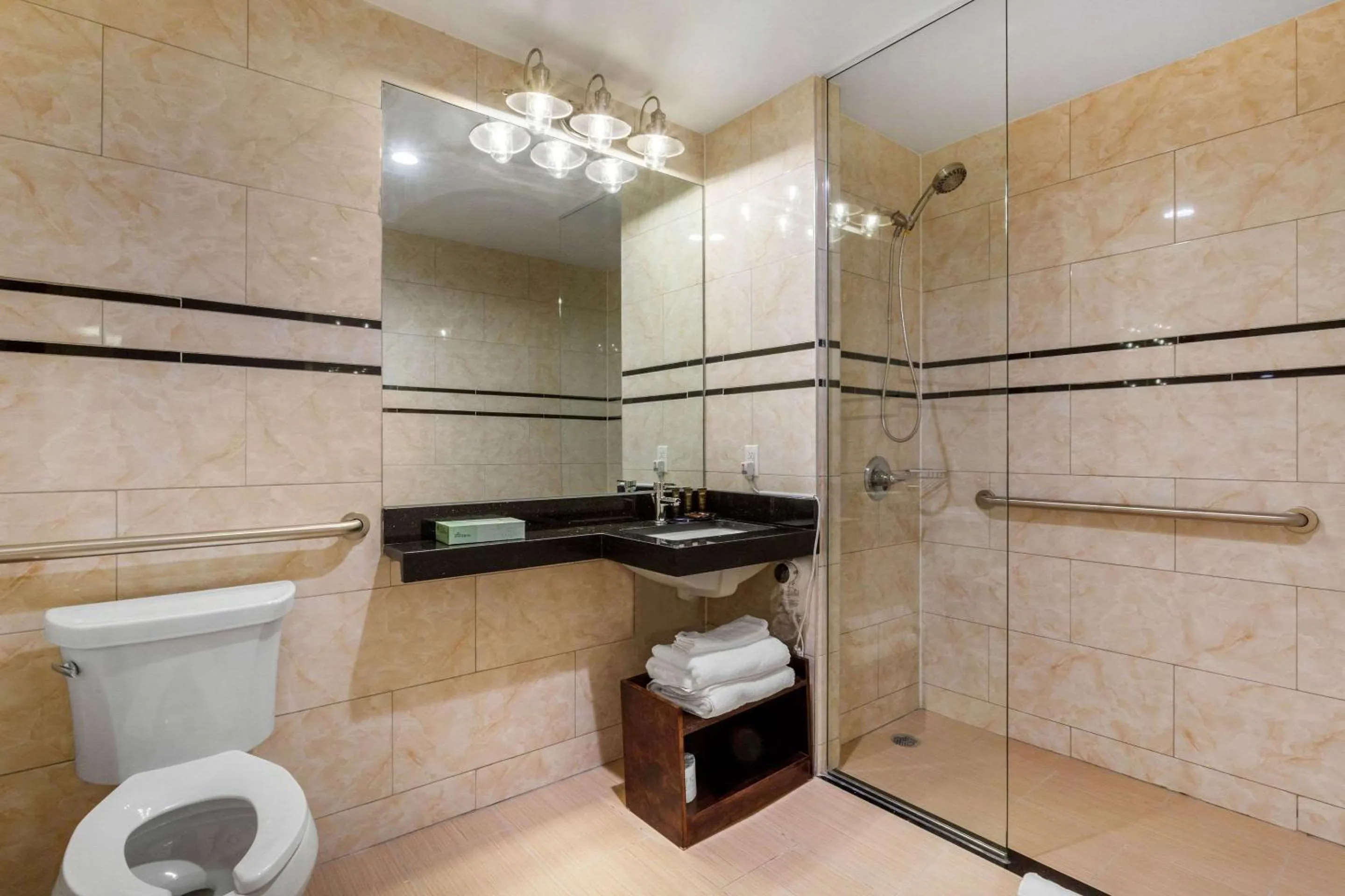 Bathroom in The L Hotel