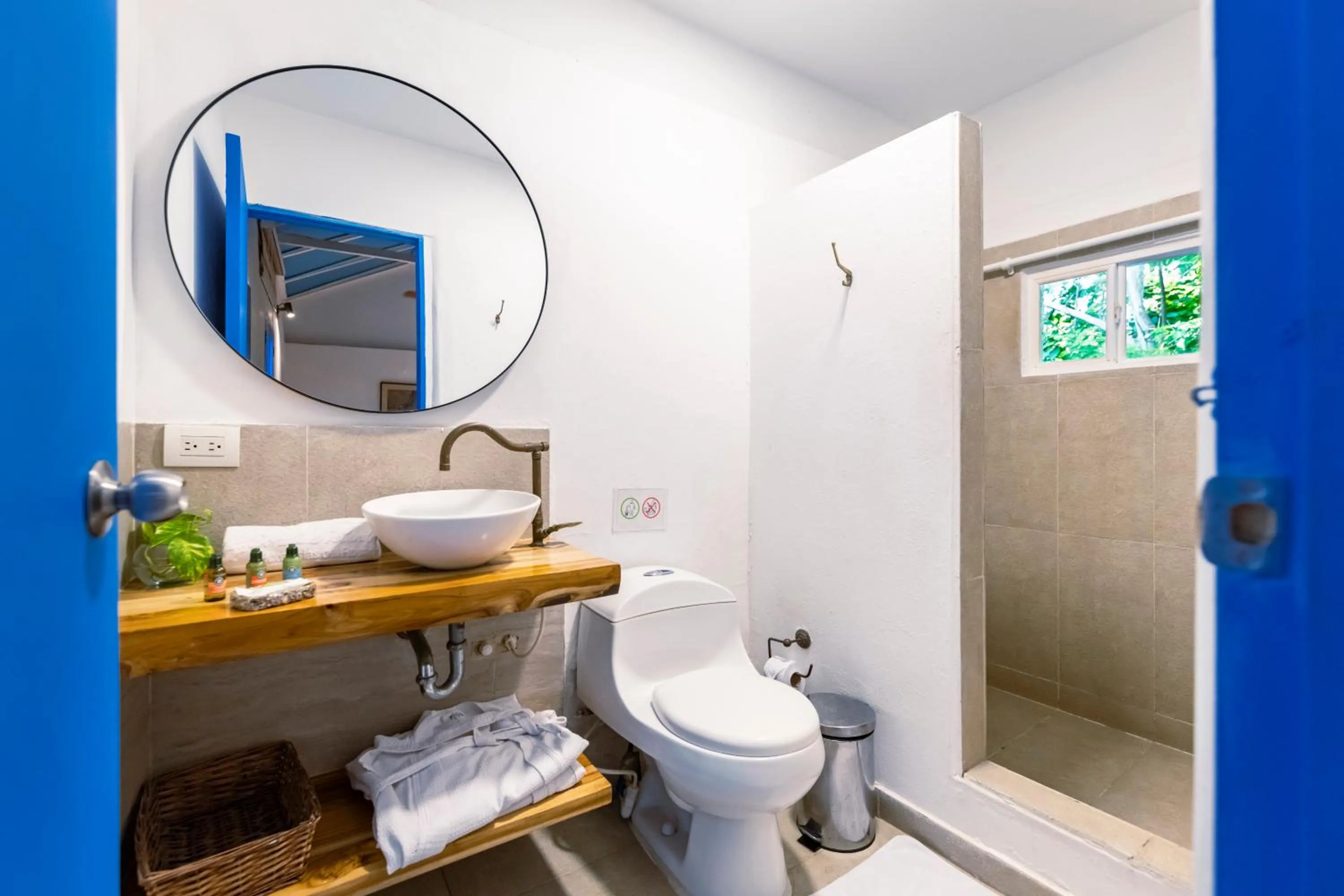 Bathroom in Hotel Coralina Island