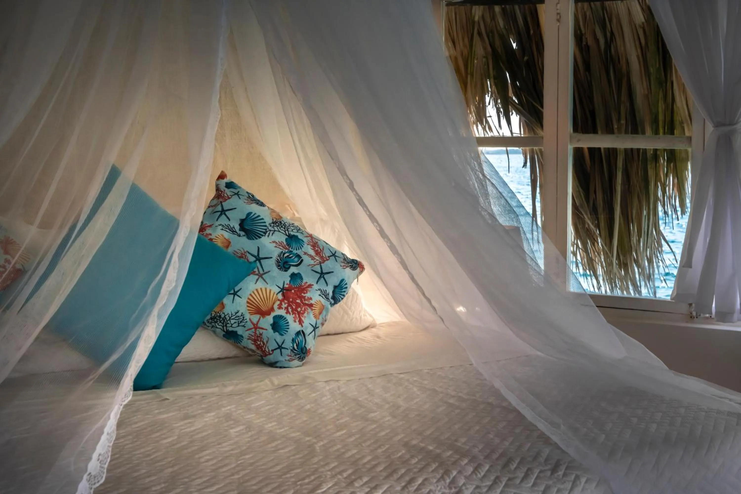 View (from property/room), Bed in Hotel Coralina Island