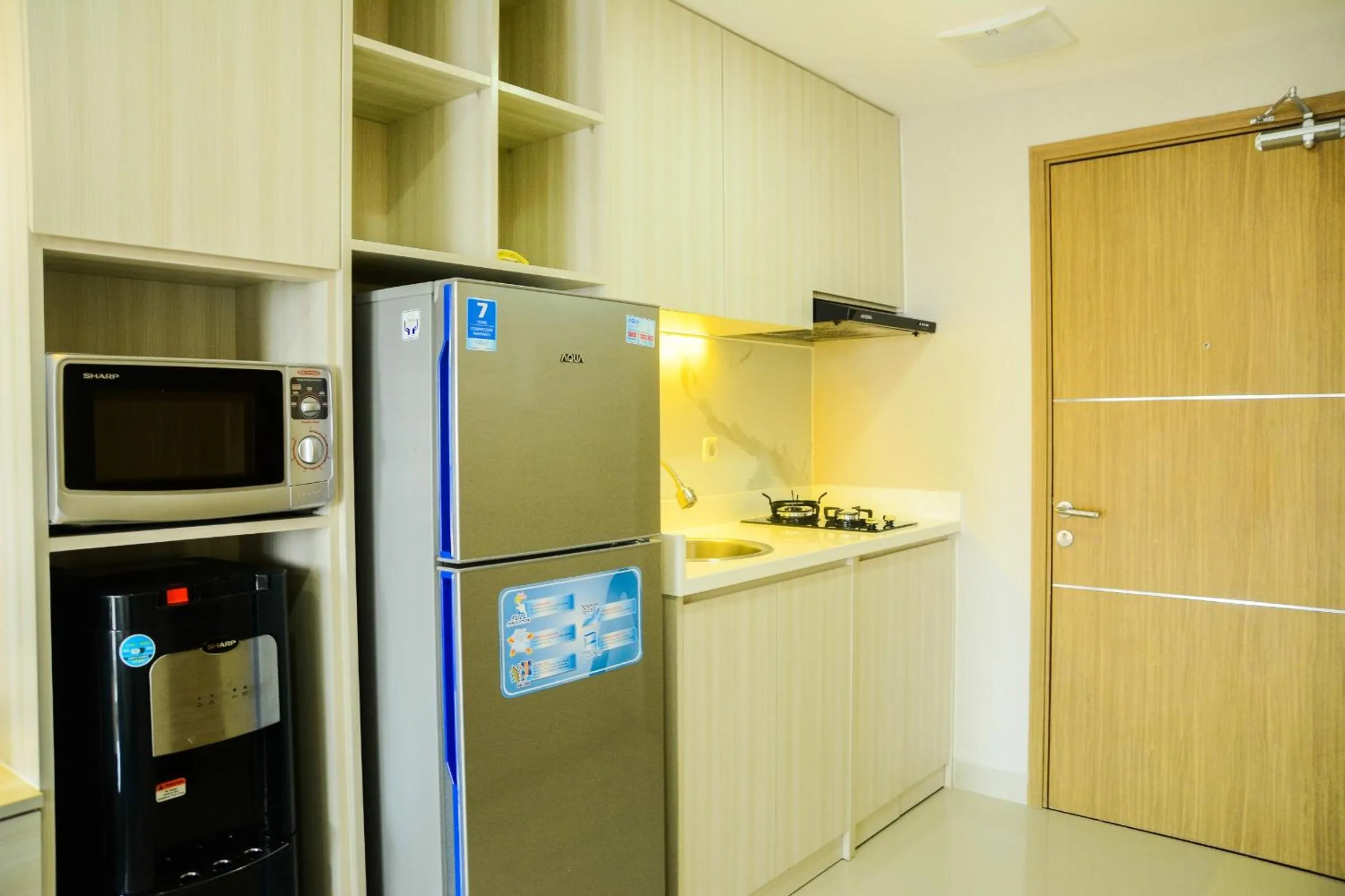 Sophisticated Studio at The Oasis Apartment By Travelio