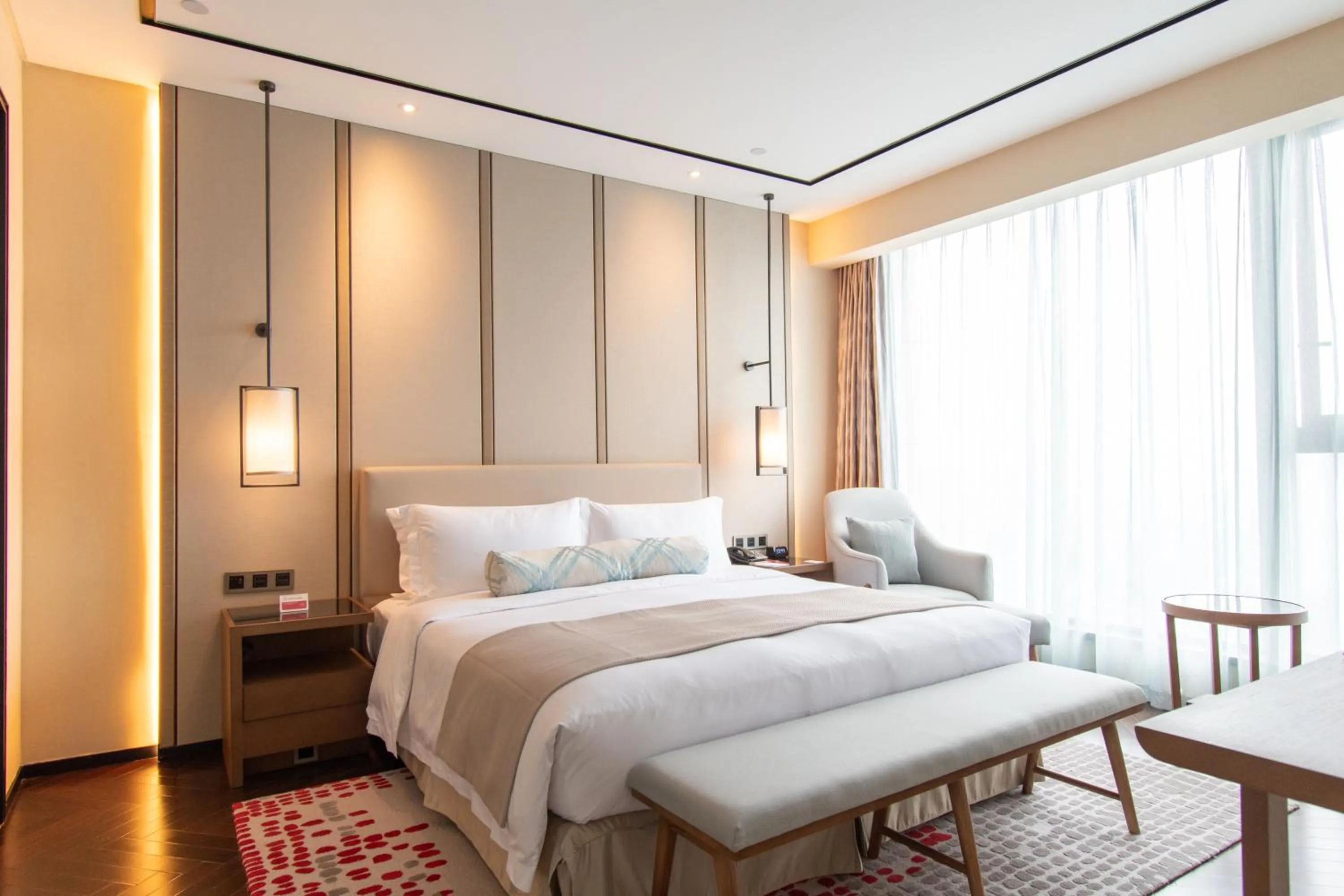 Bedroom in Ramada Plaza Wyndham Wenzhou Cangnan