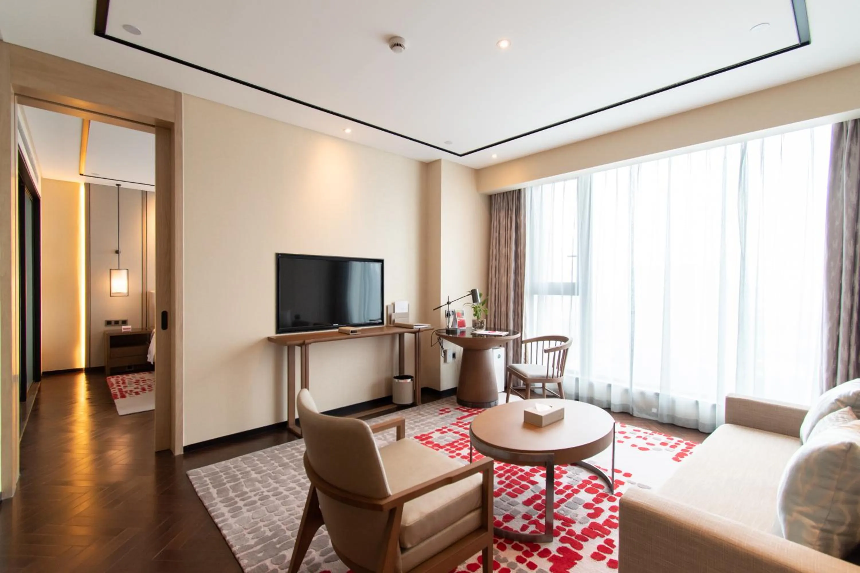 Living room in Ramada Plaza Wyndham Wenzhou Cangnan
