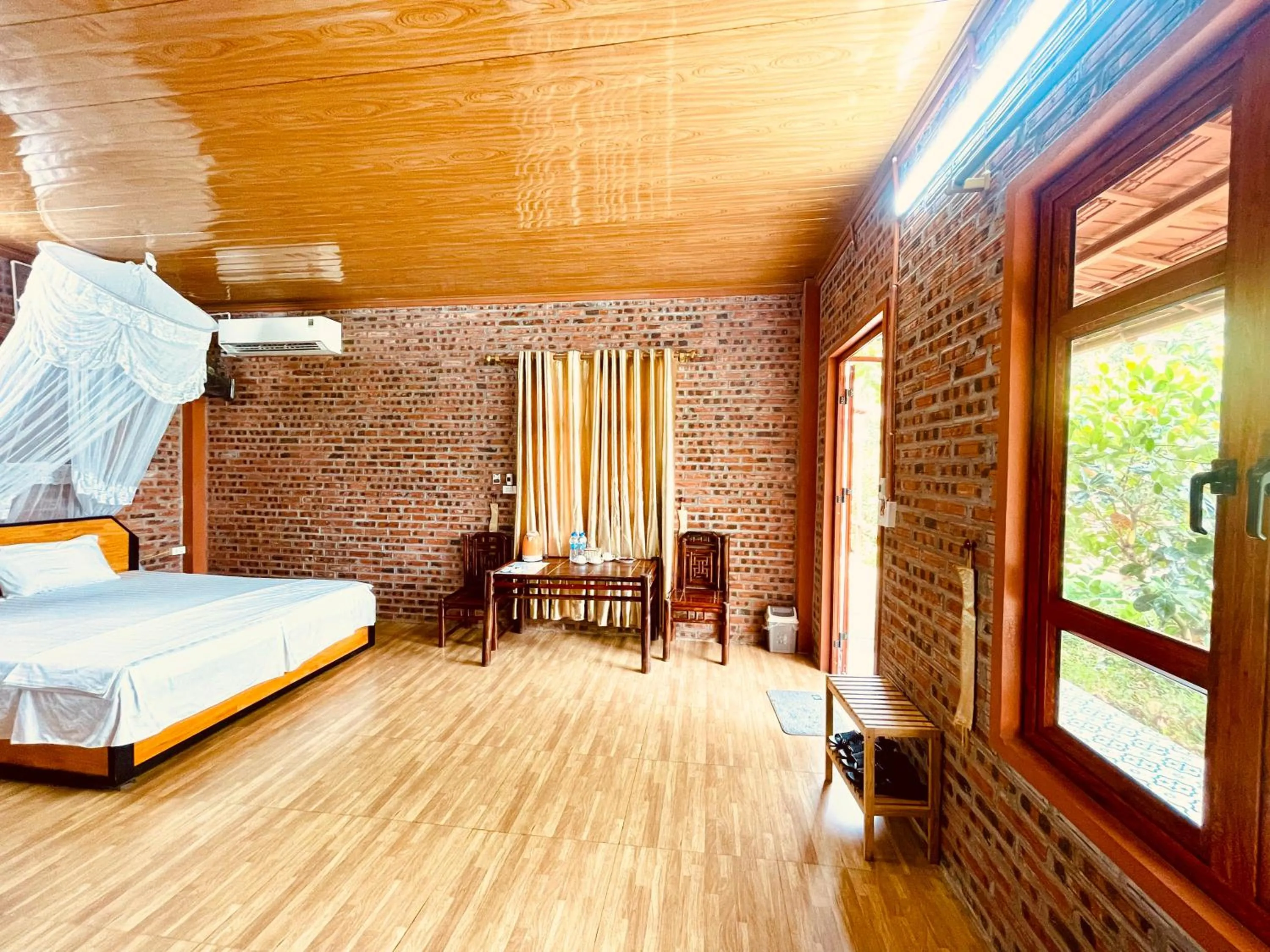 Bed in Trang An Lotus Lake Homestay