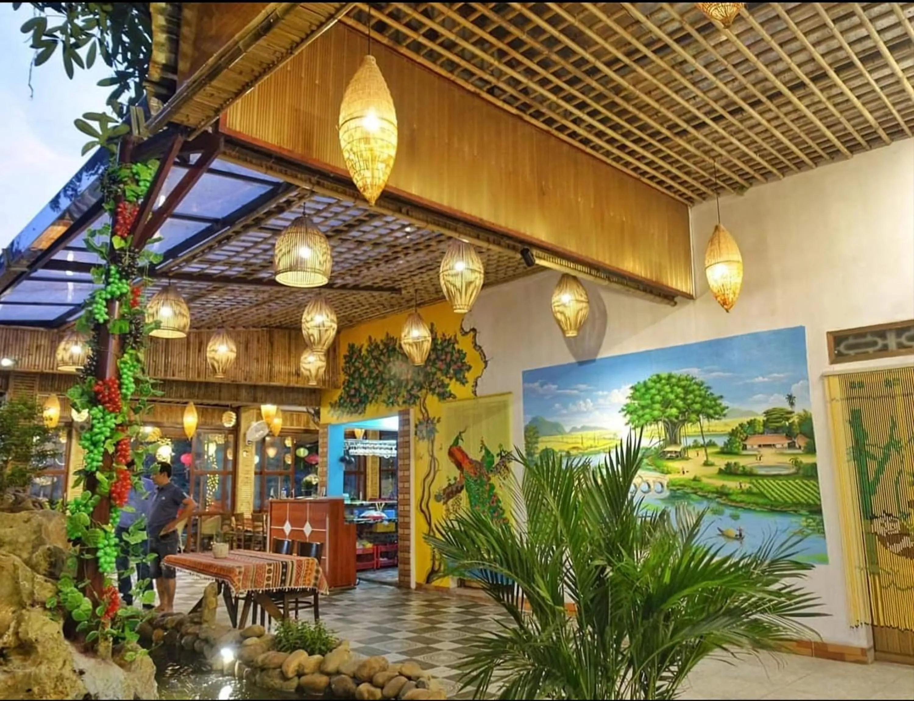 Restaurant/places to eat in Trang An Lotus Lake Homestay