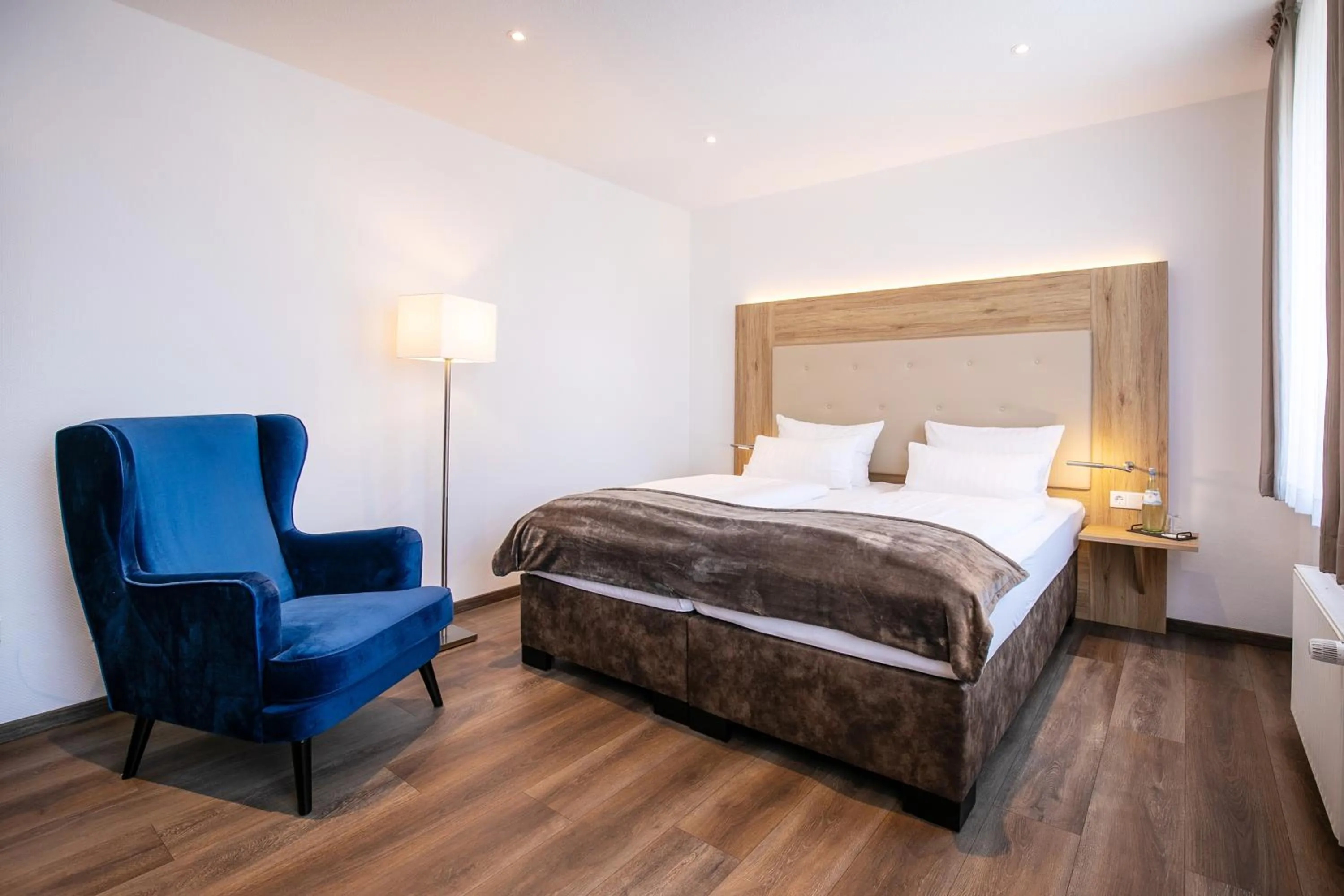 Bedroom, Bed in Landgasthof-Hotel Zum Steverstrand