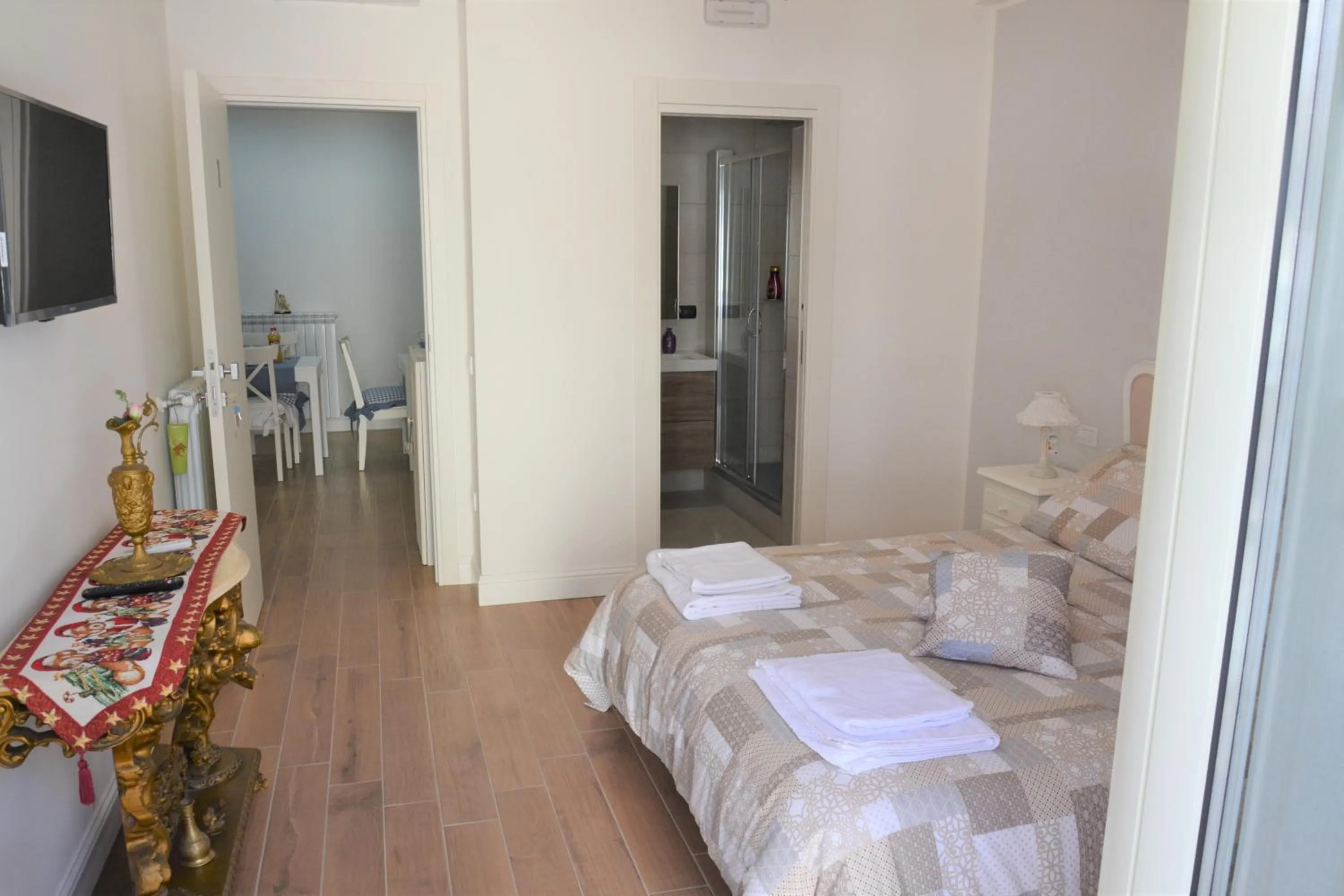 Bed in B&B Coffee and City Pompei