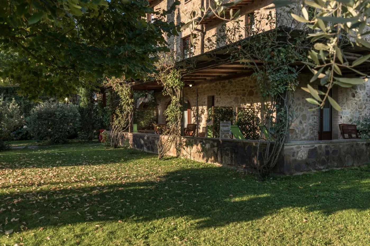 Property building in Borgo Al Cerro