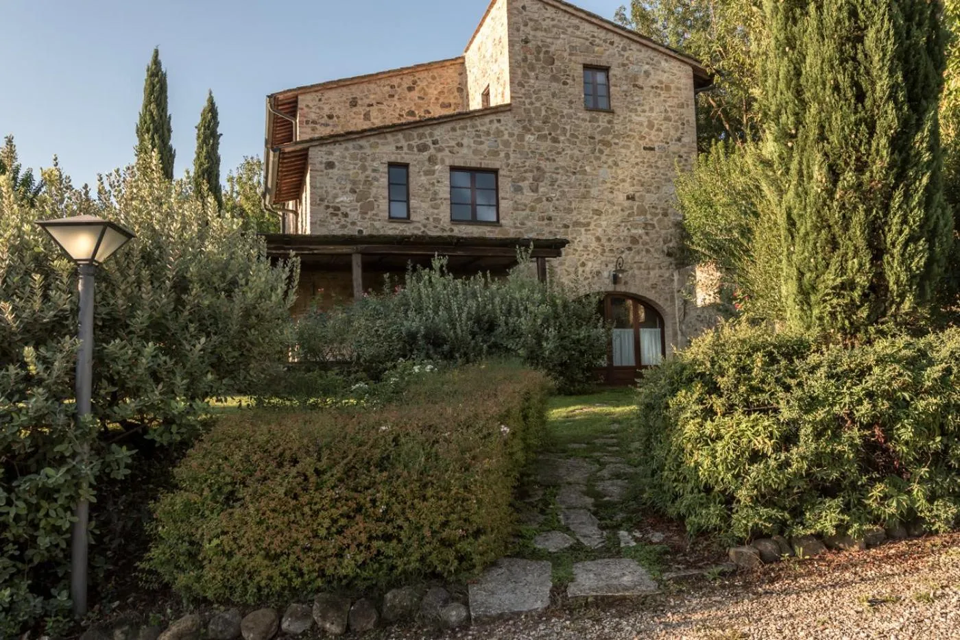 Property building in Borgo Al Cerro