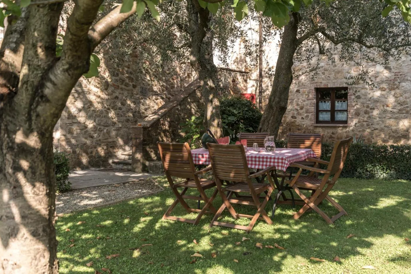 Property building in Borgo Al Cerro