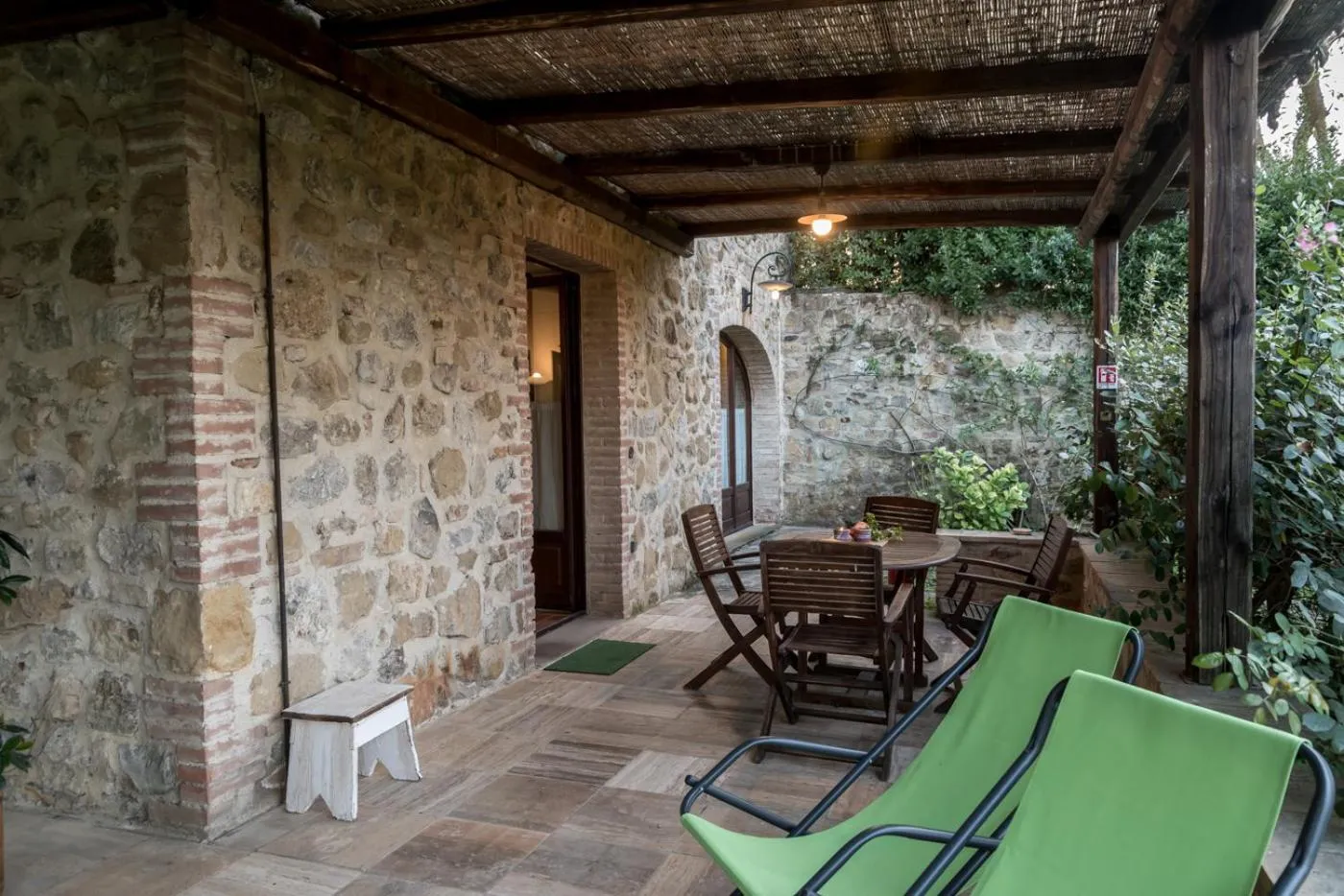 Patio in Borgo Al Cerro