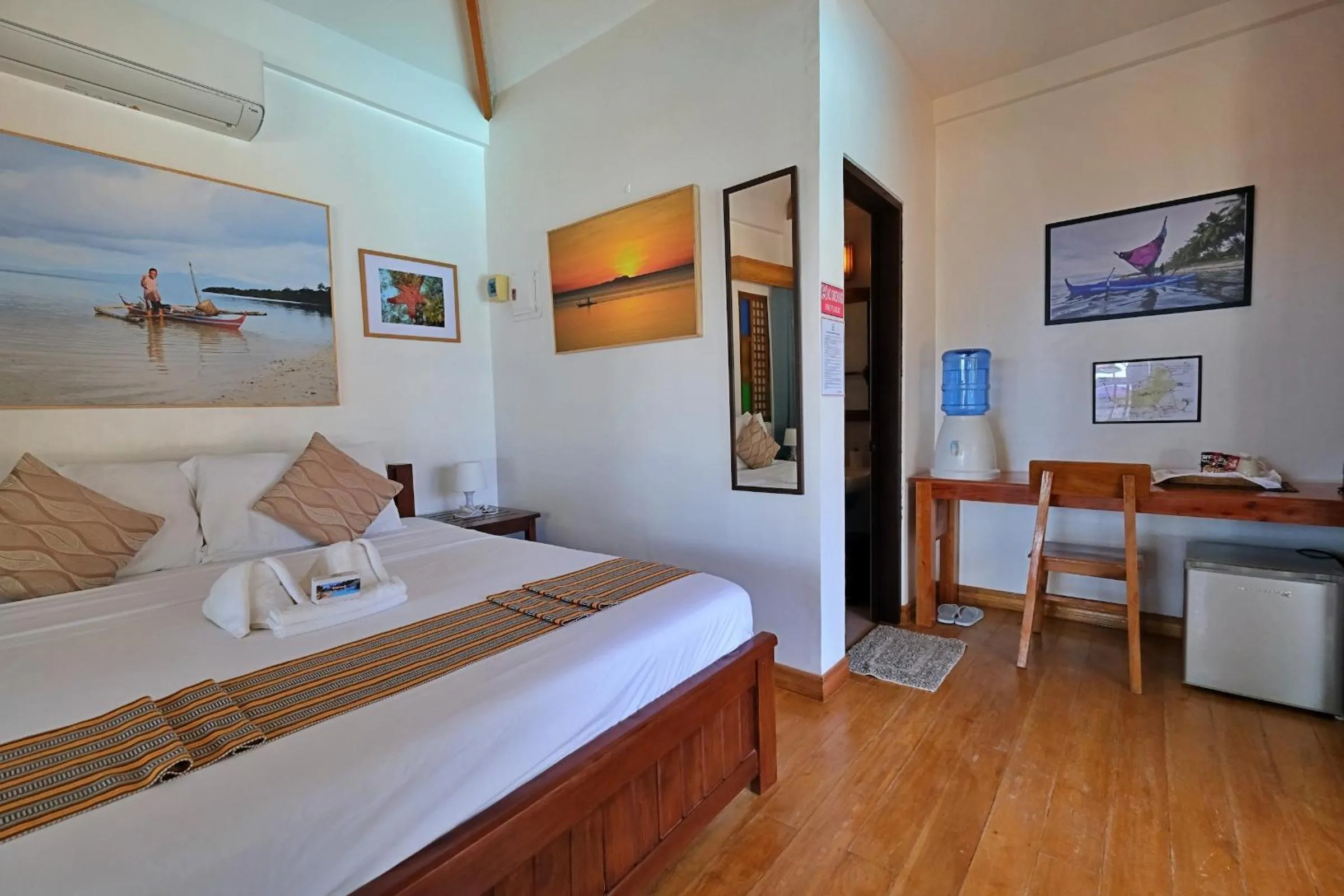 Bed in White Villas Resort