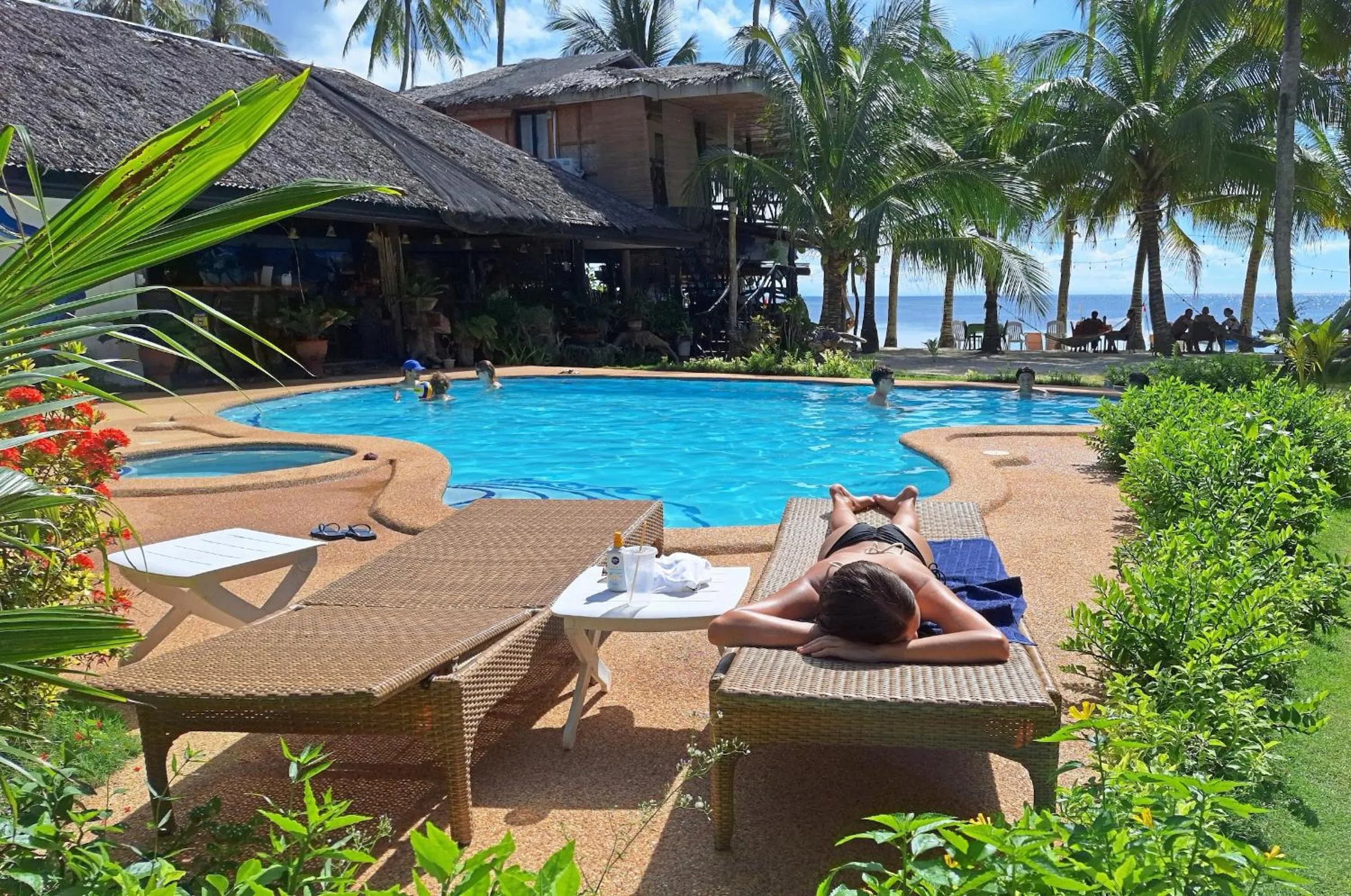Pool view in White Villas Resort