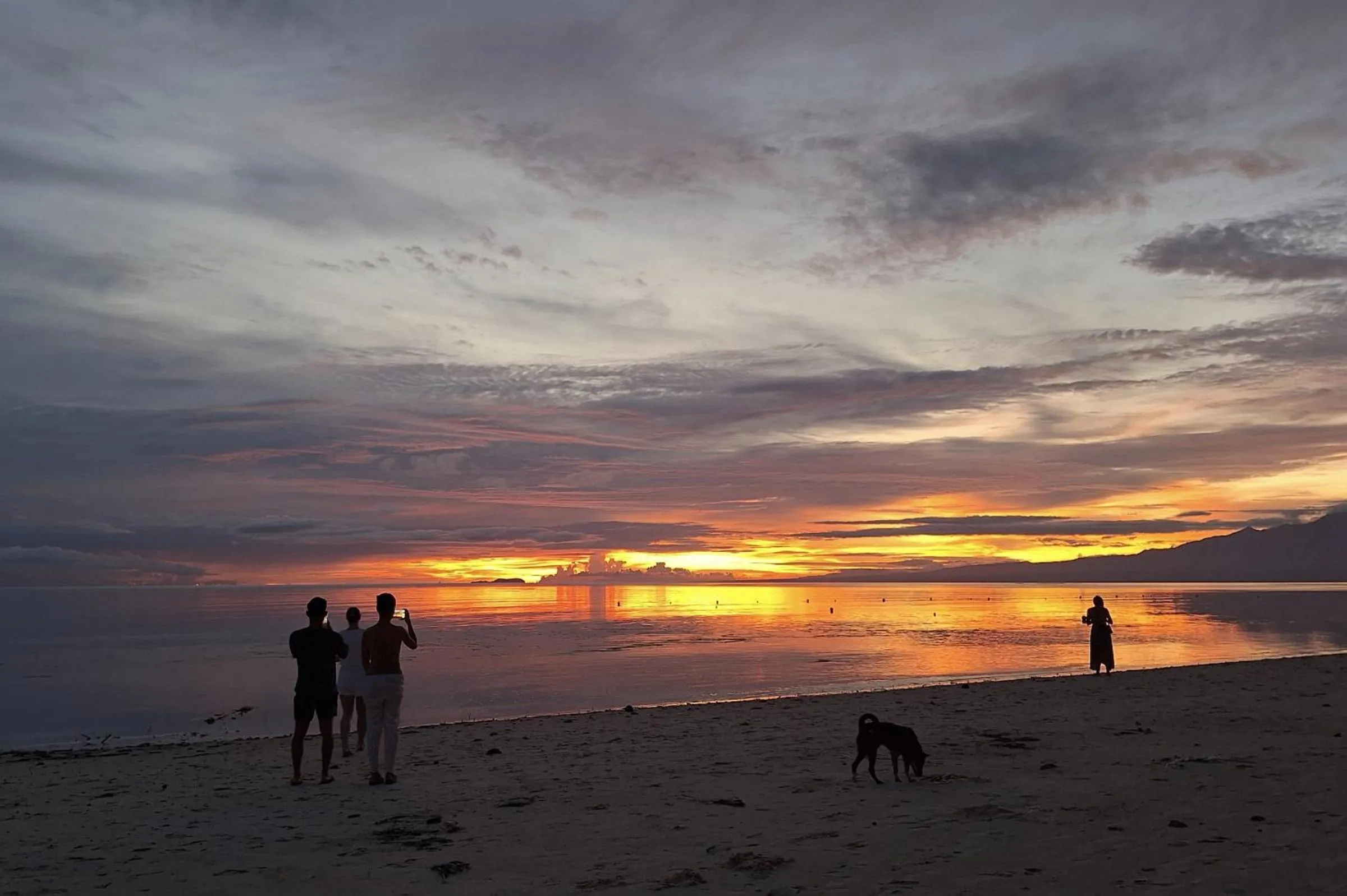 Beach in White Villas Resort