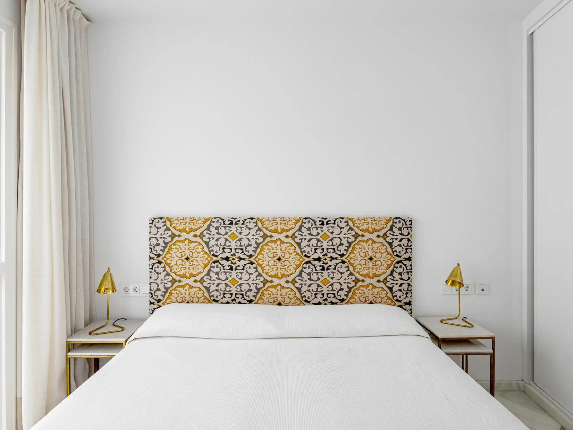 Extra Large Studio with Kitchen and Sofa Bed in Numa Seville Molina Extra Large Studio with Kitchen and Sofa Bed in Numa Seville Molina