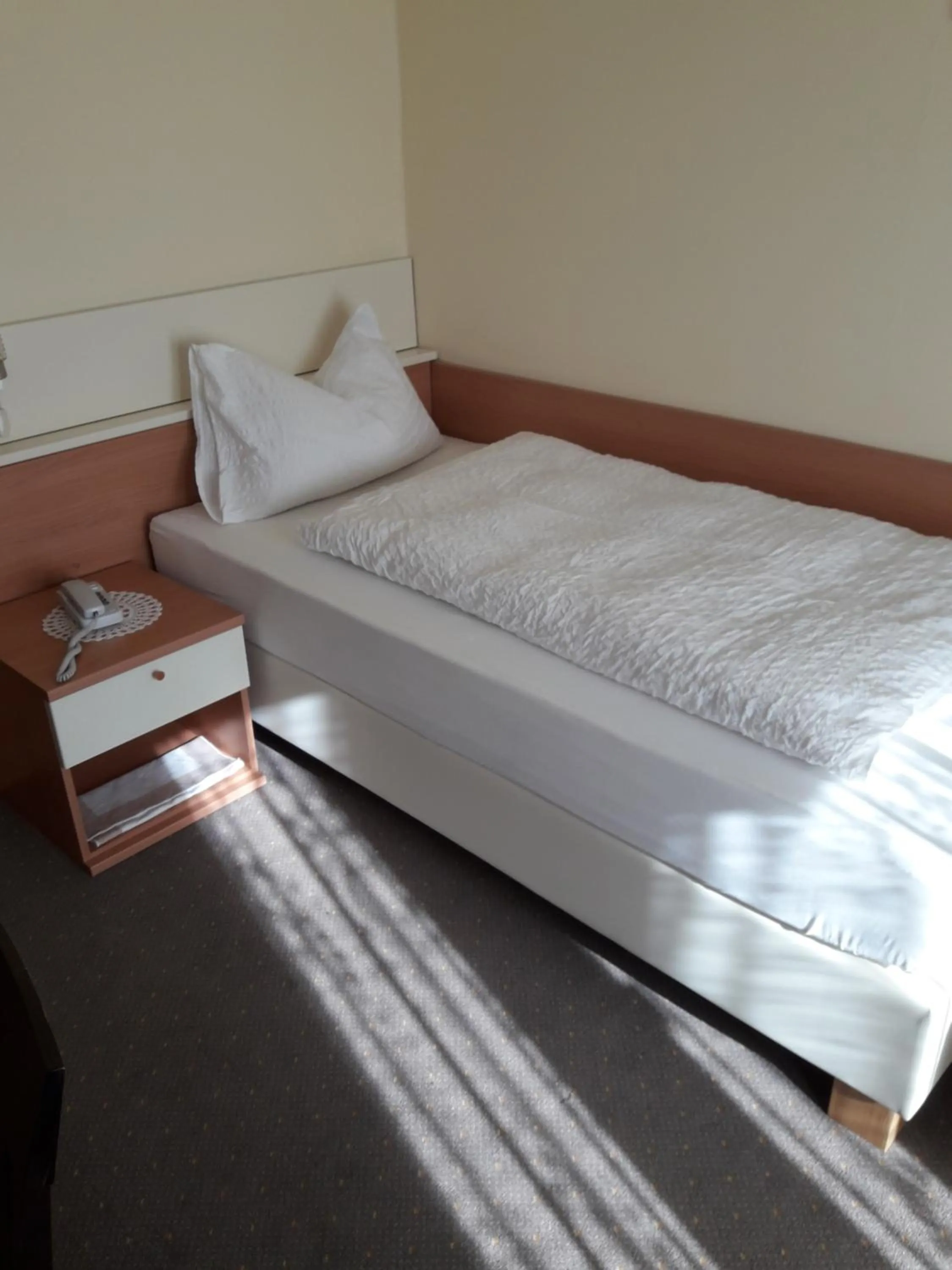 bunk bed, Bed in Hotel Lux