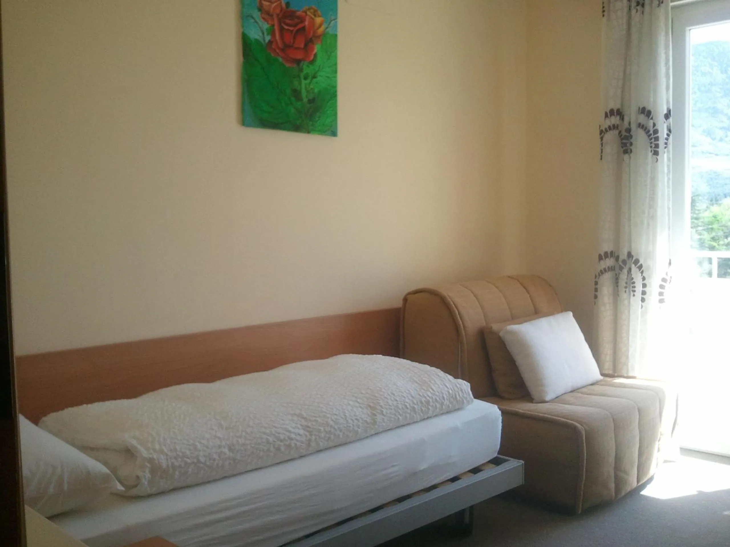 Photo of the whole room, Bed in Hotel Lux