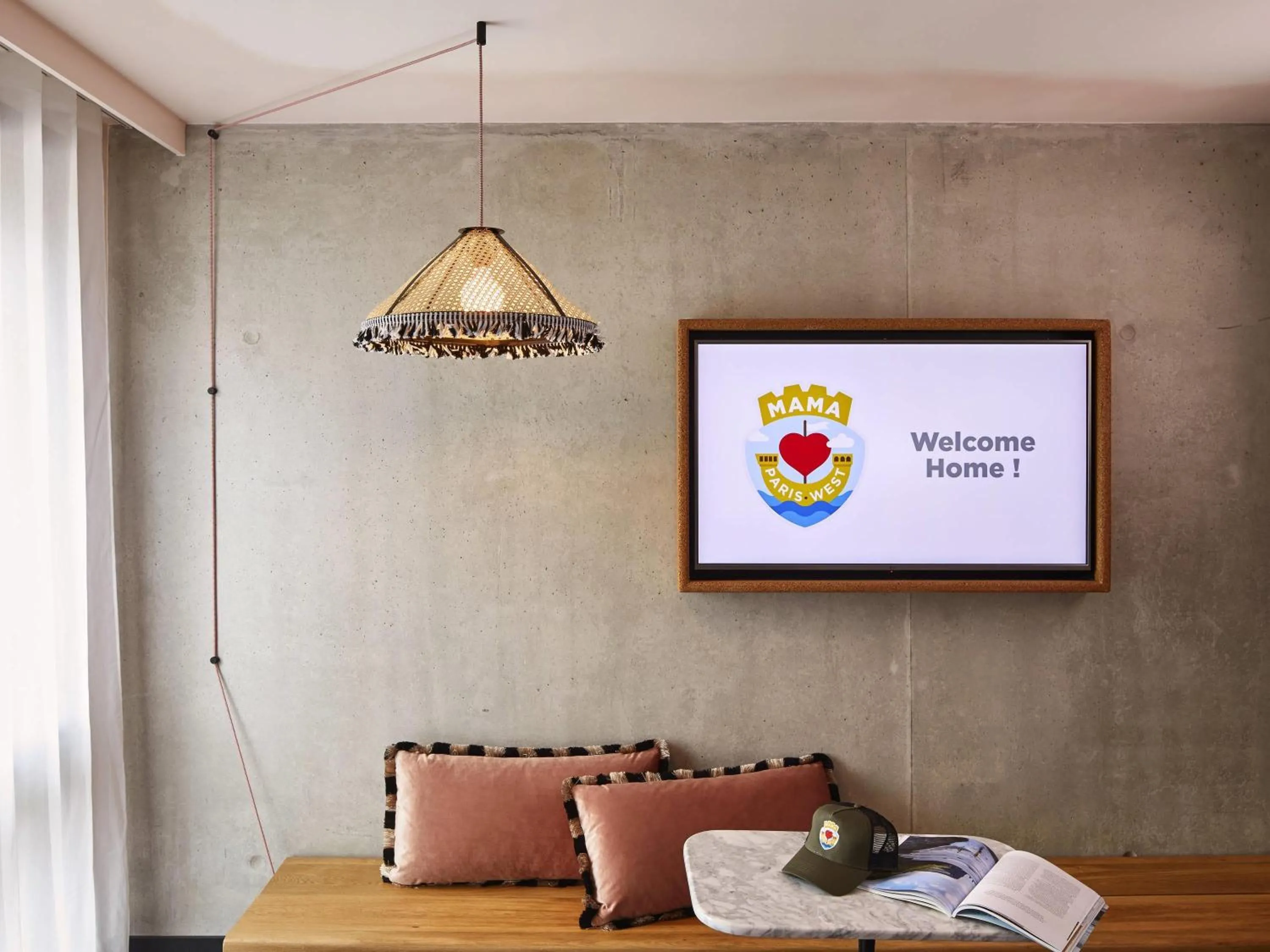 Bedroom in Mama Shelter Paris West