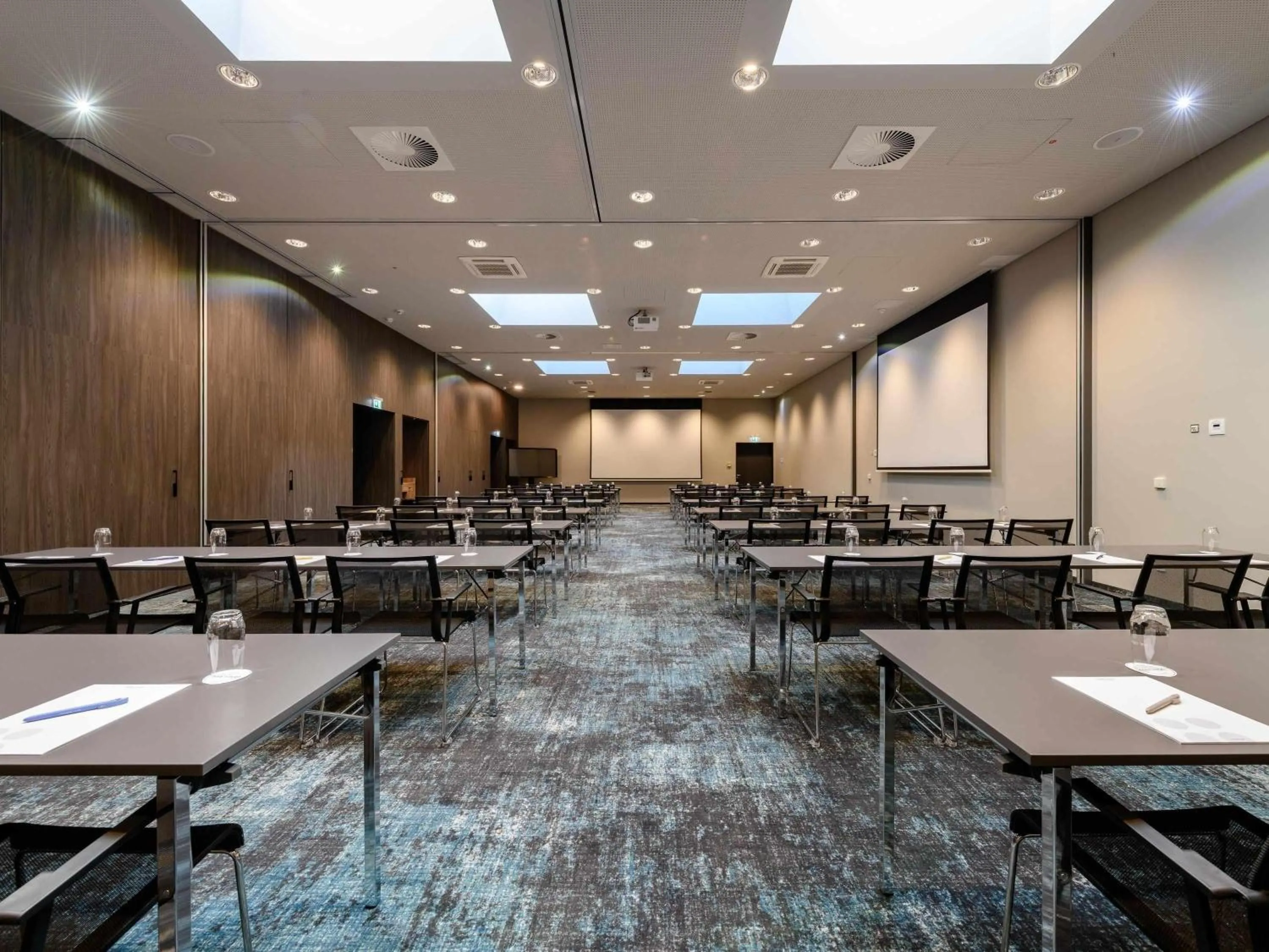 Meeting/conference room in Novotel Regensburg Zentrum