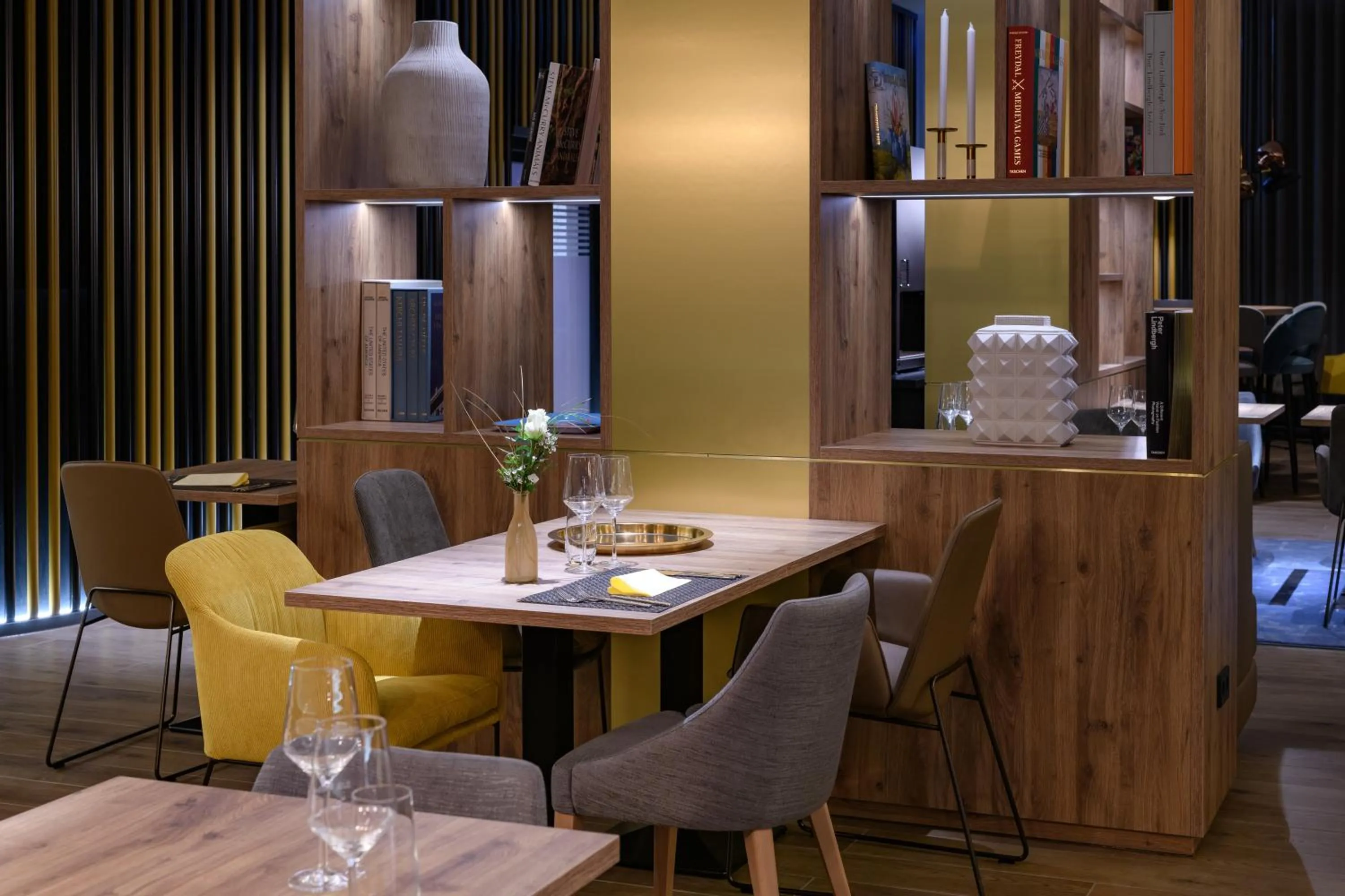 Restaurant/places to eat in Novotel Regensburg Zentrum