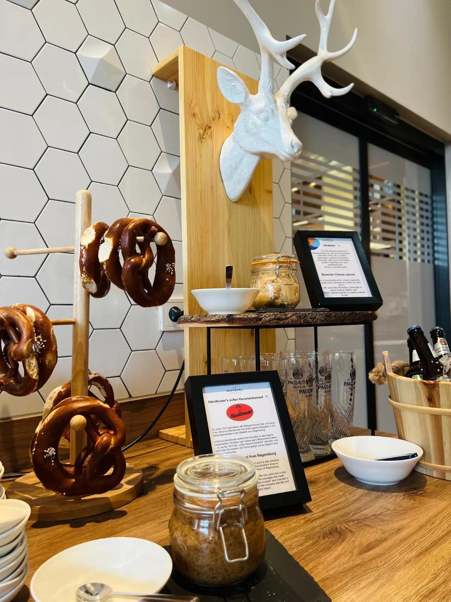 Restaurant/places to eat in Novotel Regensburg Zentrum